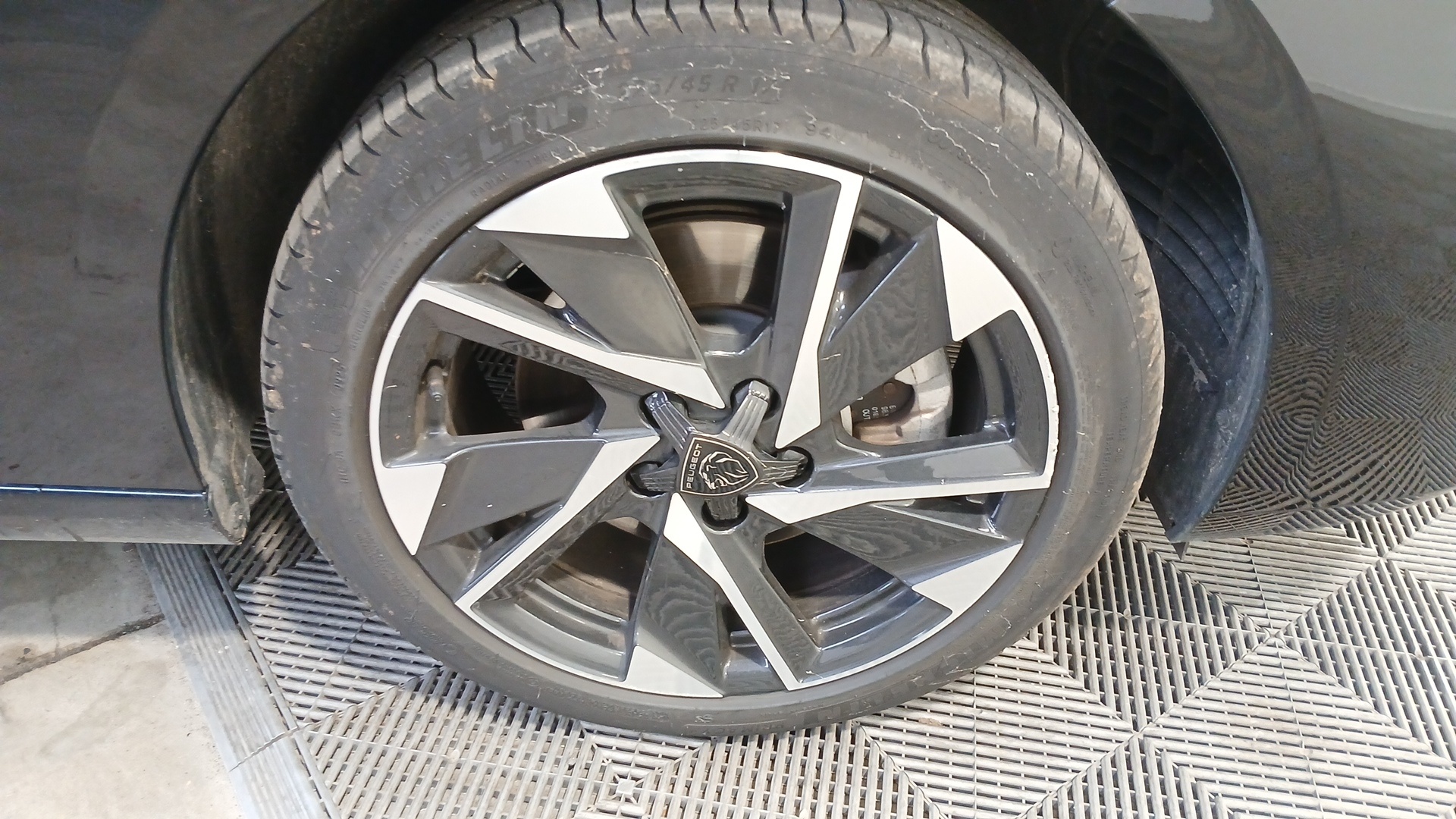 Photo 30 du véhicule PEUGEOT 308