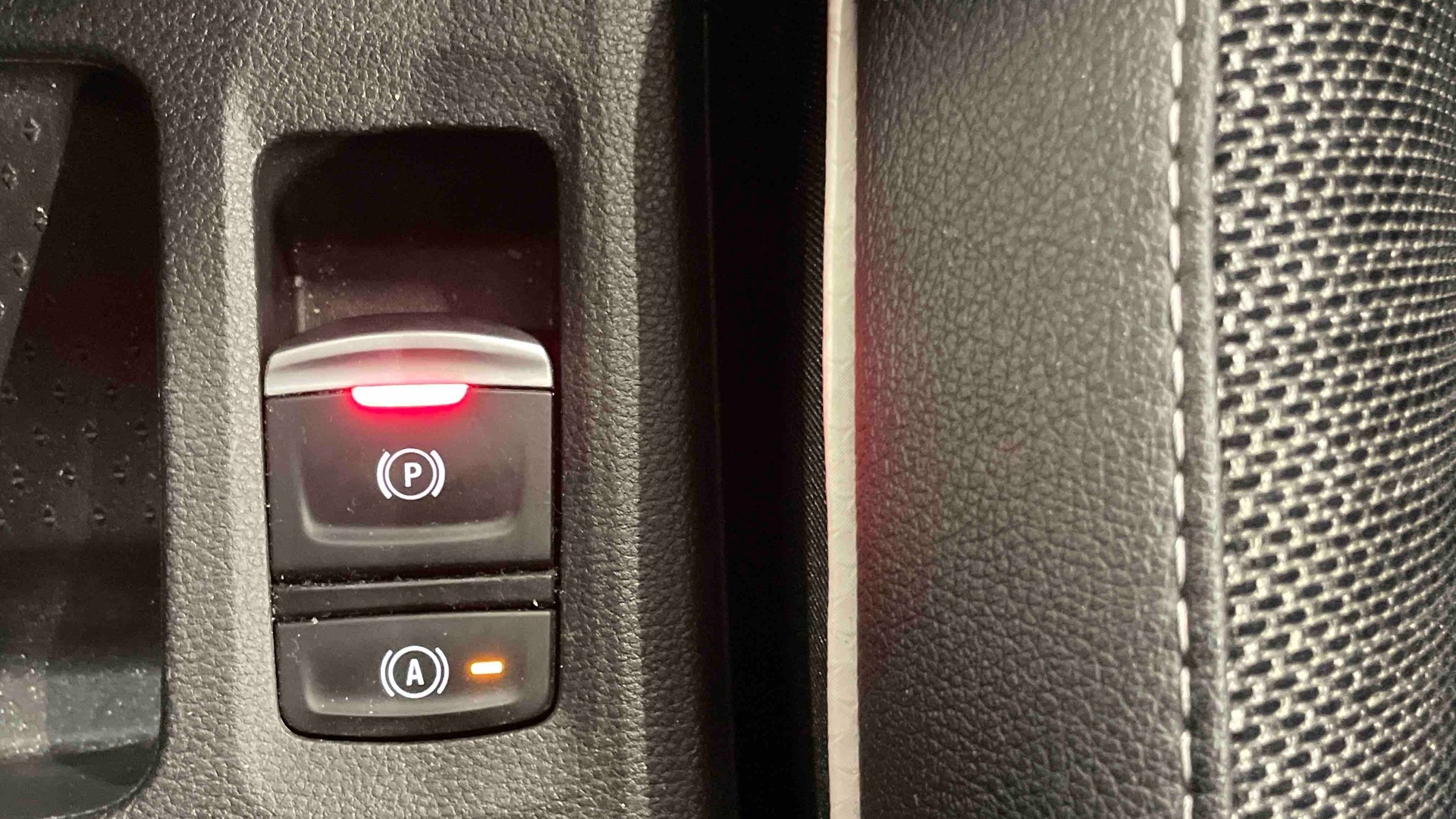 Photo 31 du véhicule RENAULT CAPTUR