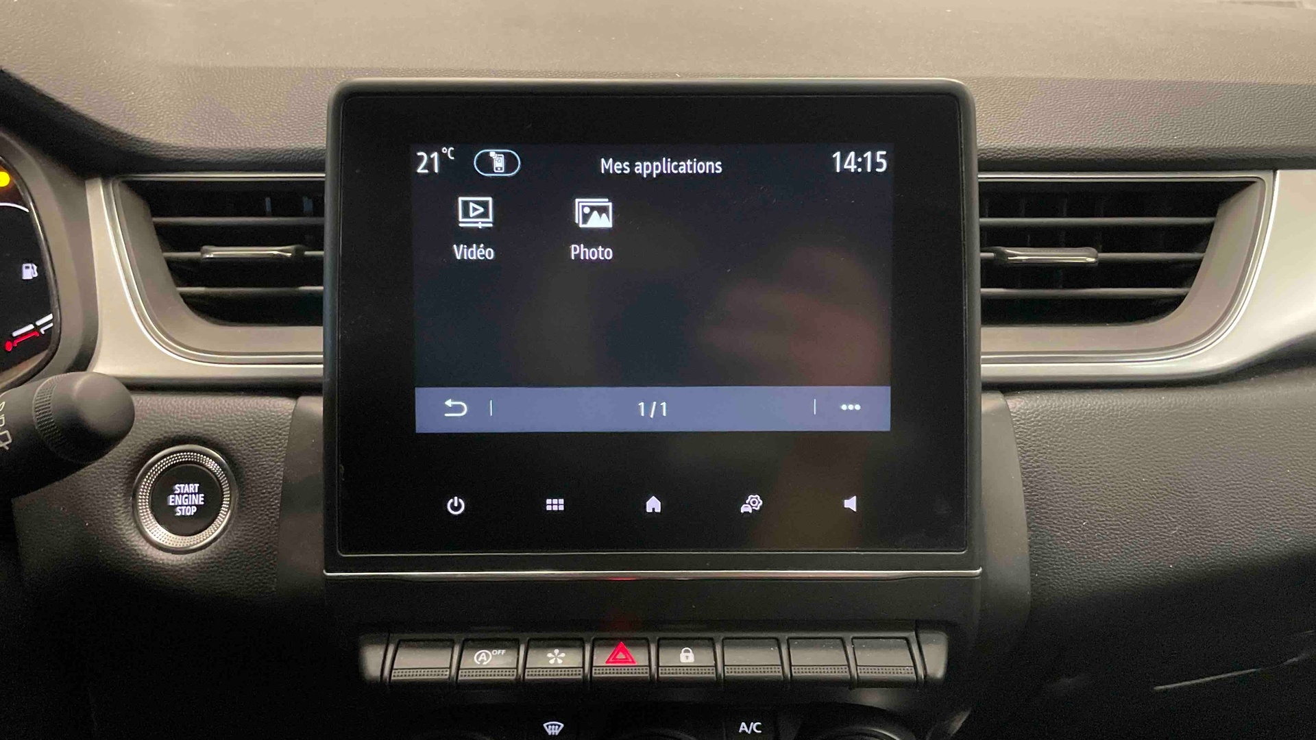 Photo 22 du véhicule RENAULT CAPTUR