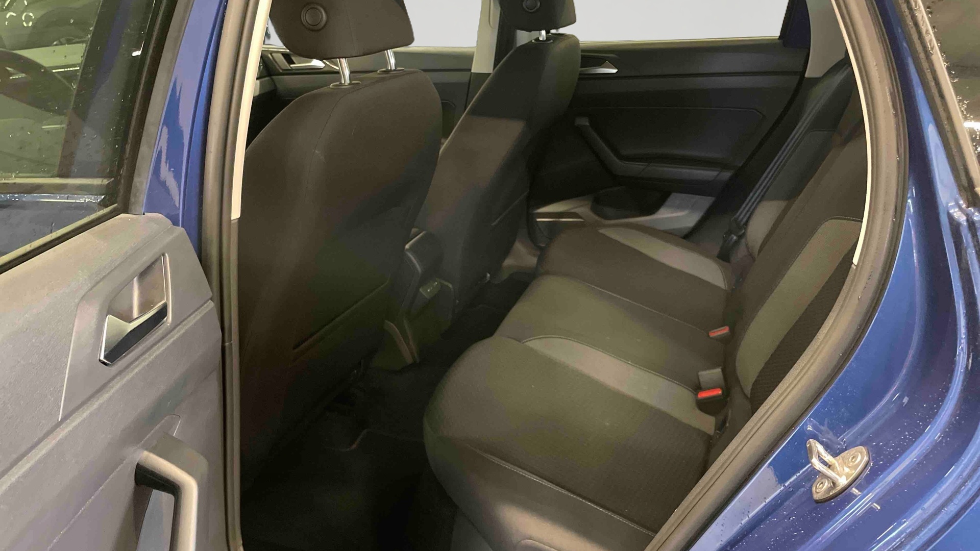 Photo 11 du véhicule VOLKSWAGEN POLO