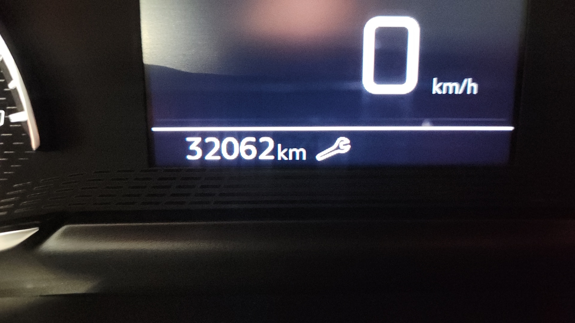 Photo 29 du véhicule PEUGEOT 208