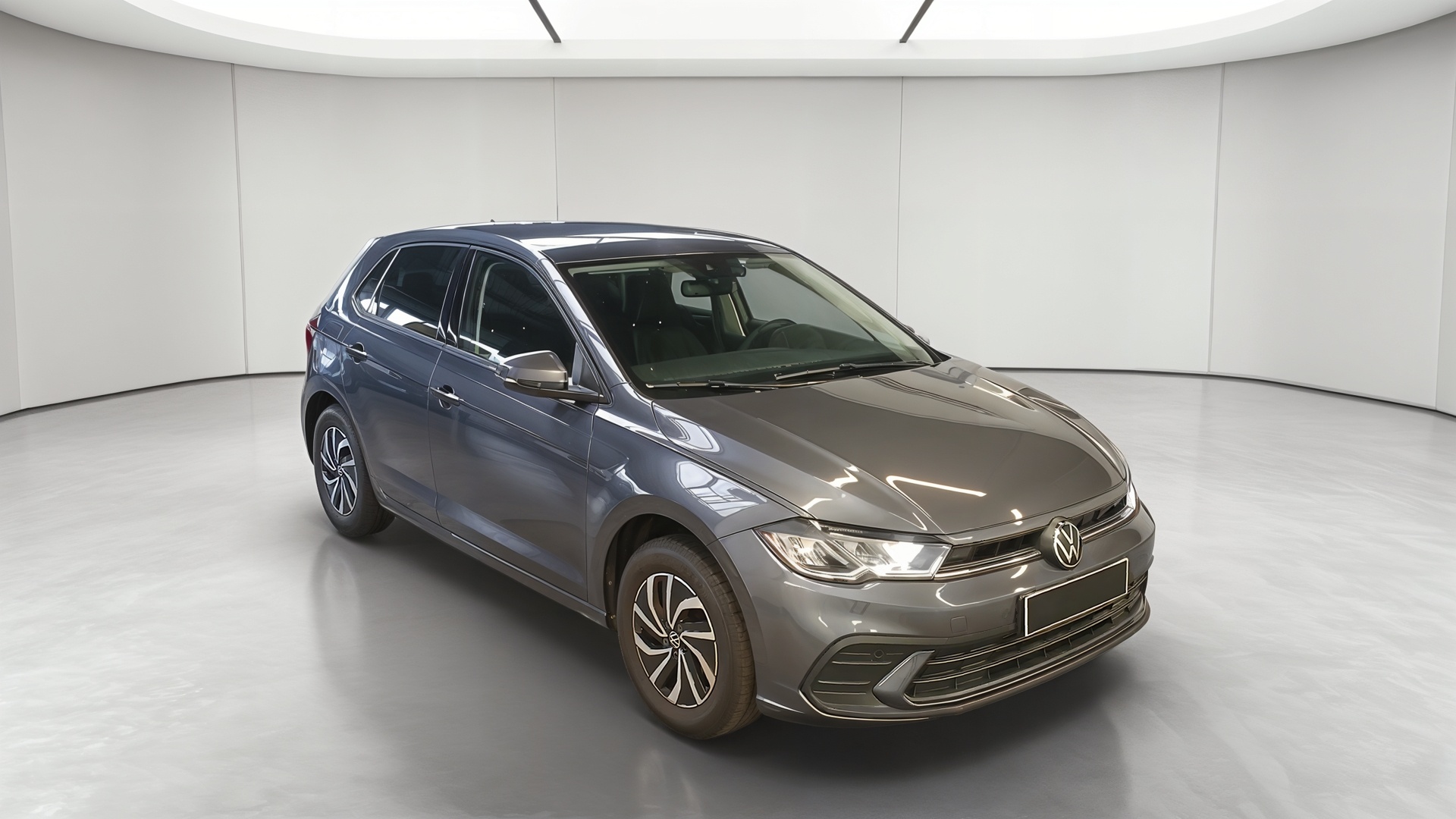 Photo 3 du véhicule VOLKSWAGEN POLO