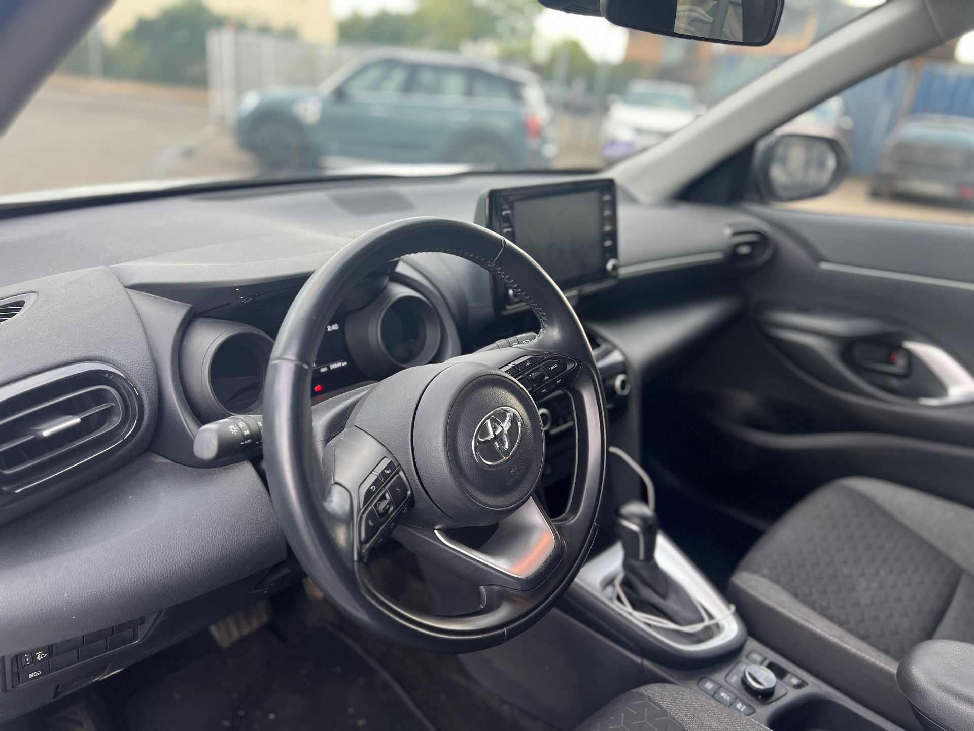 TOYOTA YARIS CROSS HYBRIDE MY21 2023 — photo 14
