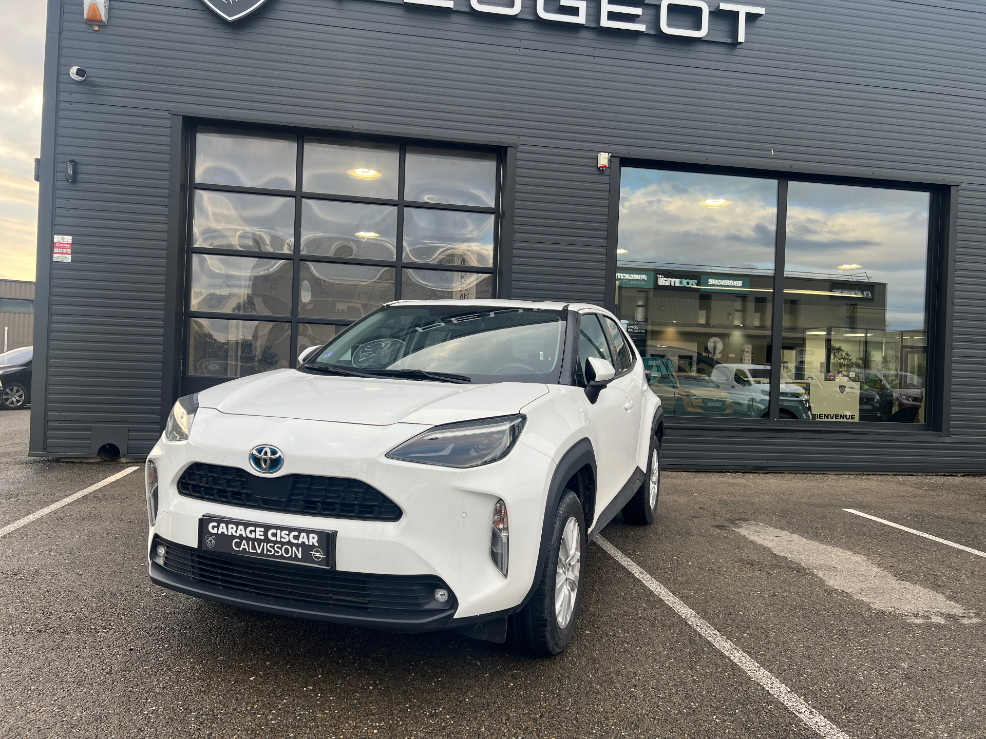 TOYOTA YARIS CROSS HYBRIDE MY21 2023 — photo 3