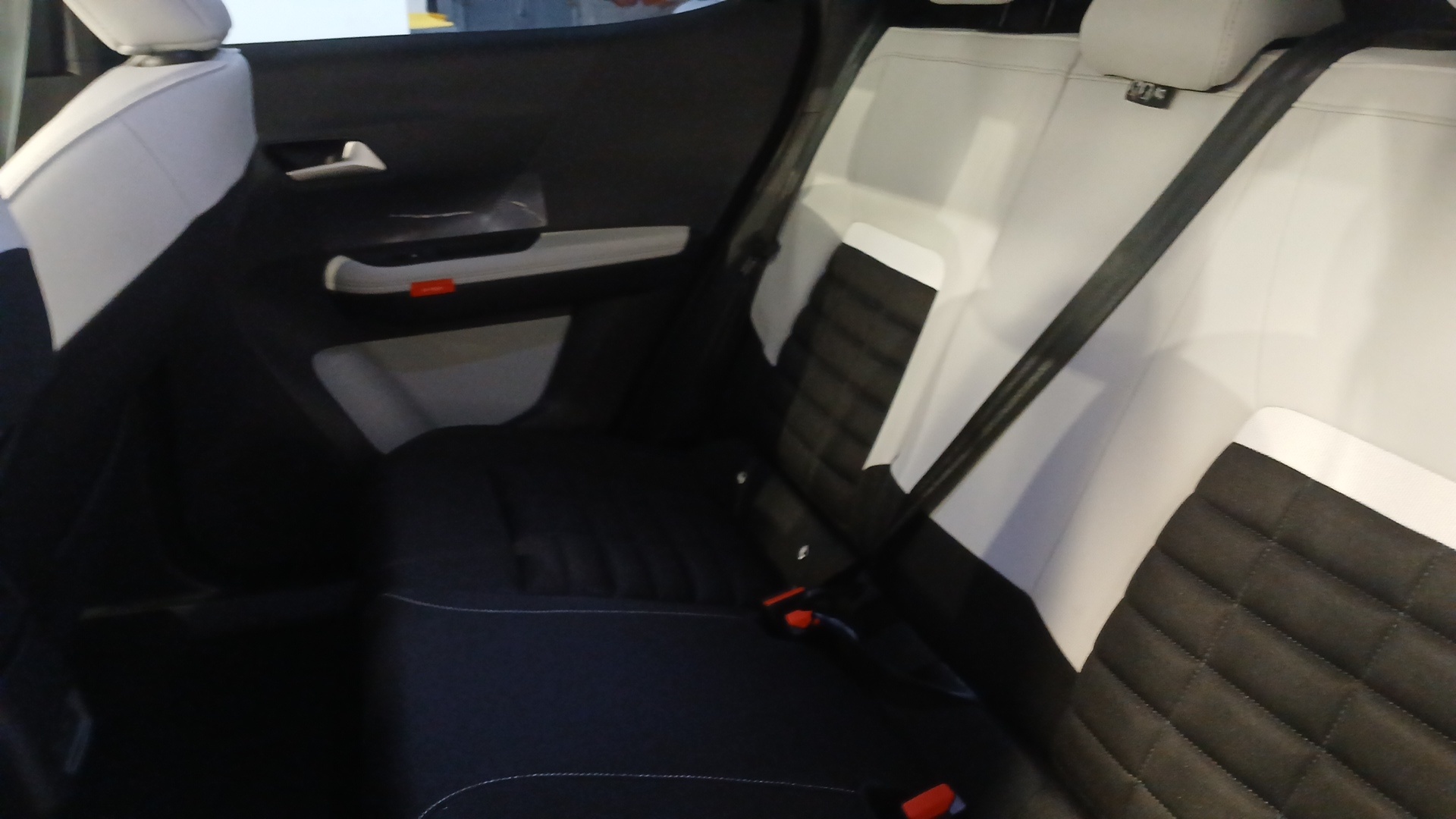 Photo 23 du véhicule CITROEN C3 AIRCROSS