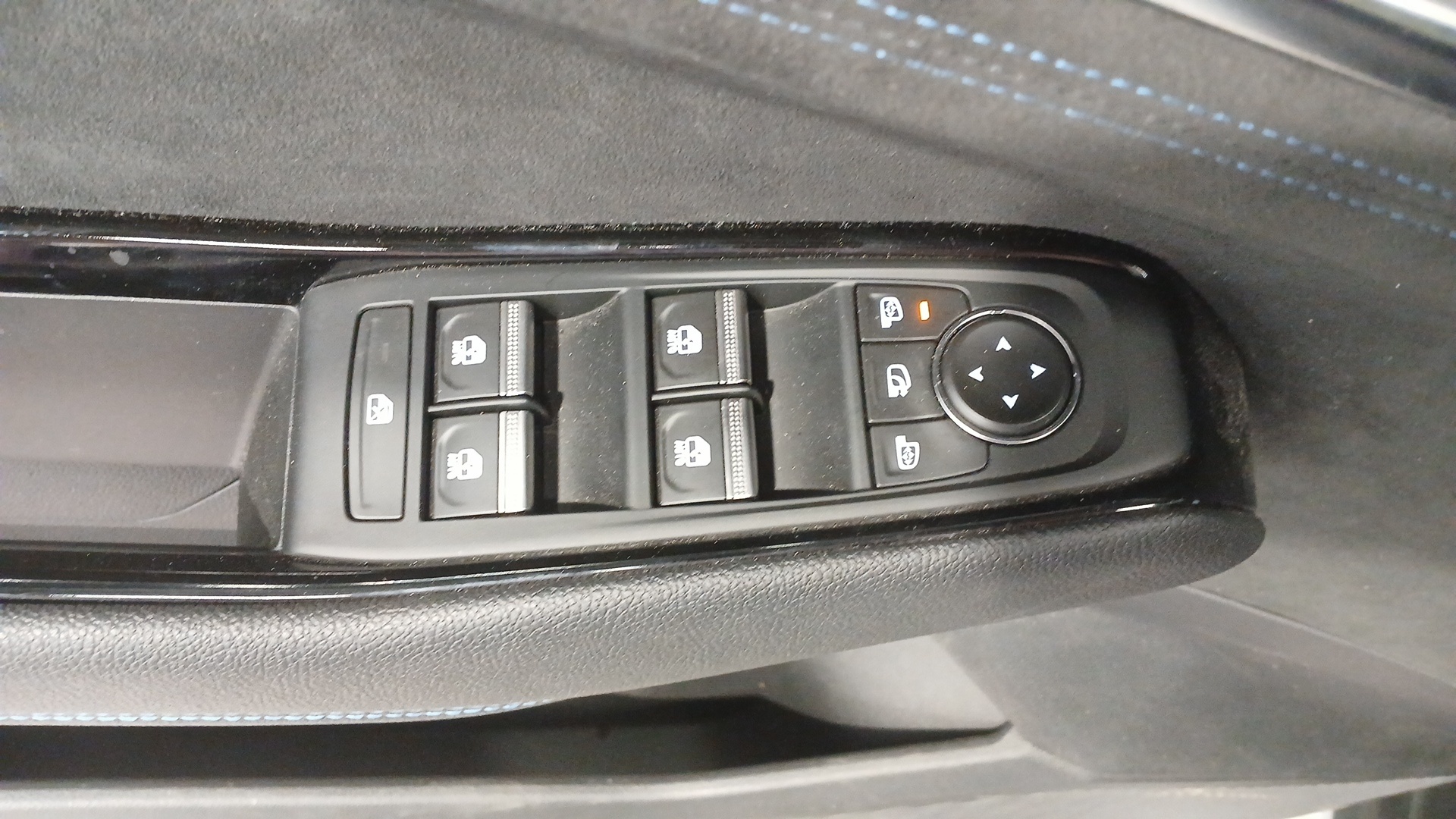 Photo 9 du véhicule RENAULT ESPACE VI