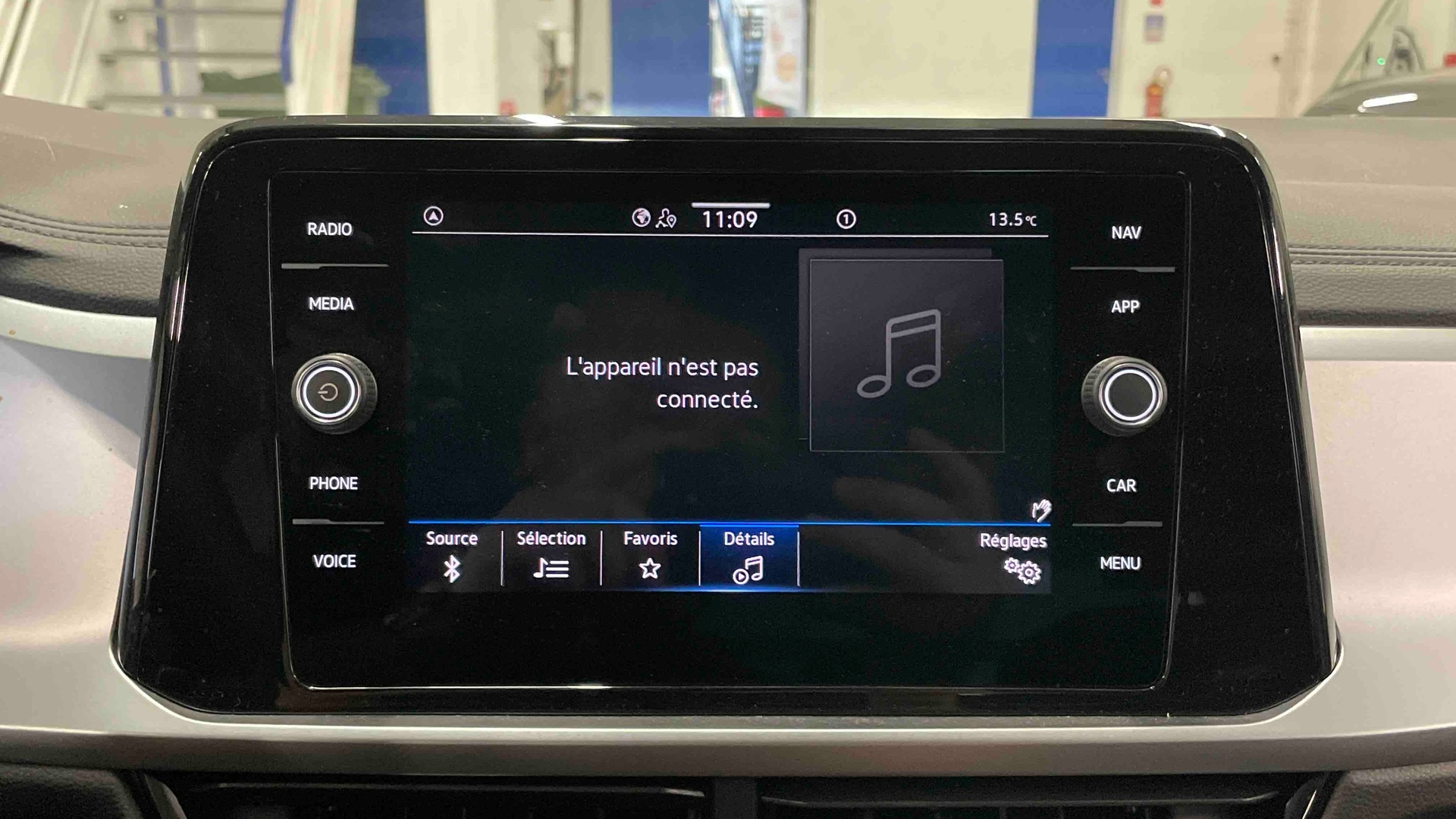 Photo 27 du véhicule VOLKSWAGEN T-ROC