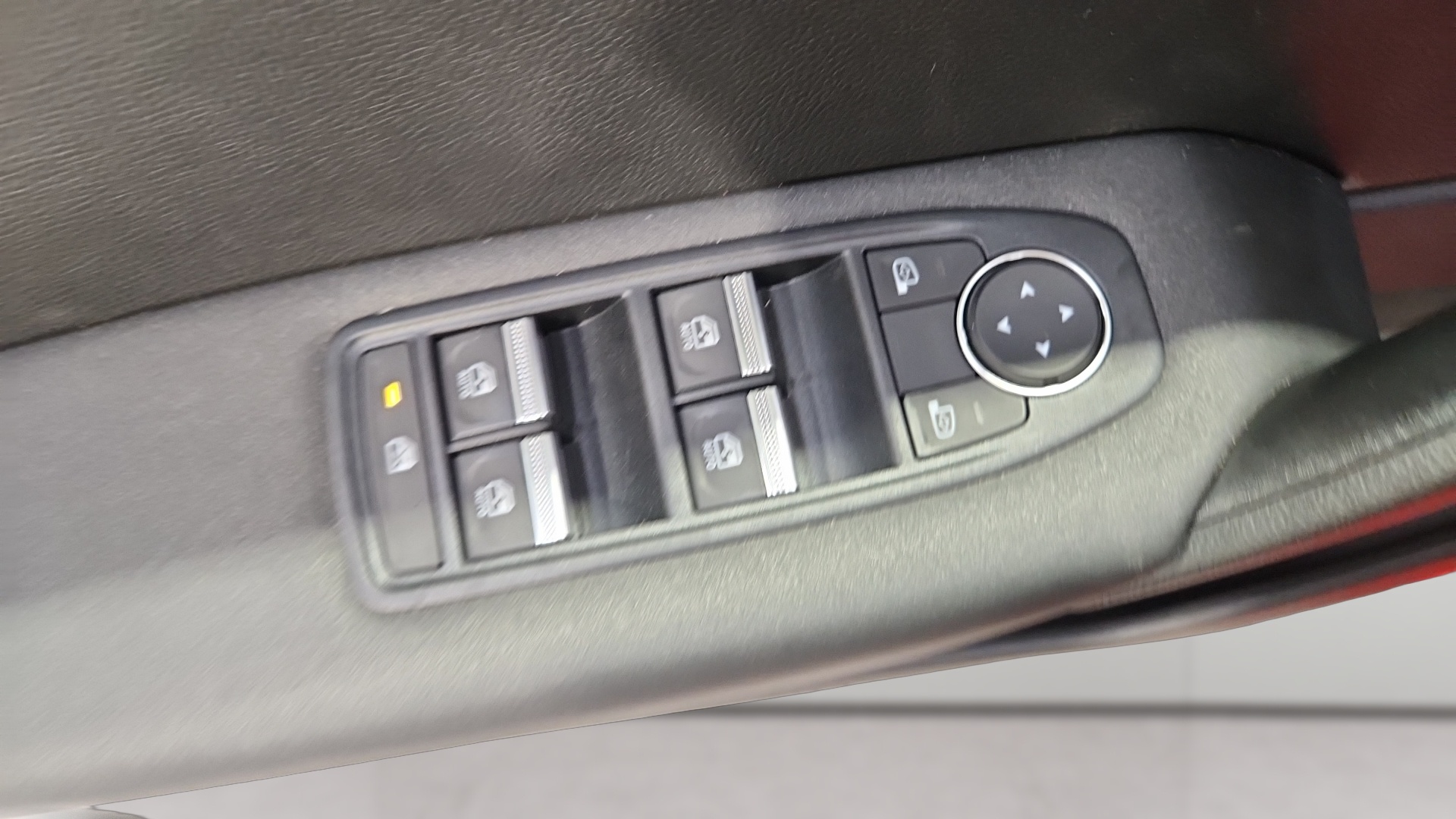 Photo 17 du véhicule RENAULT CAPTUR