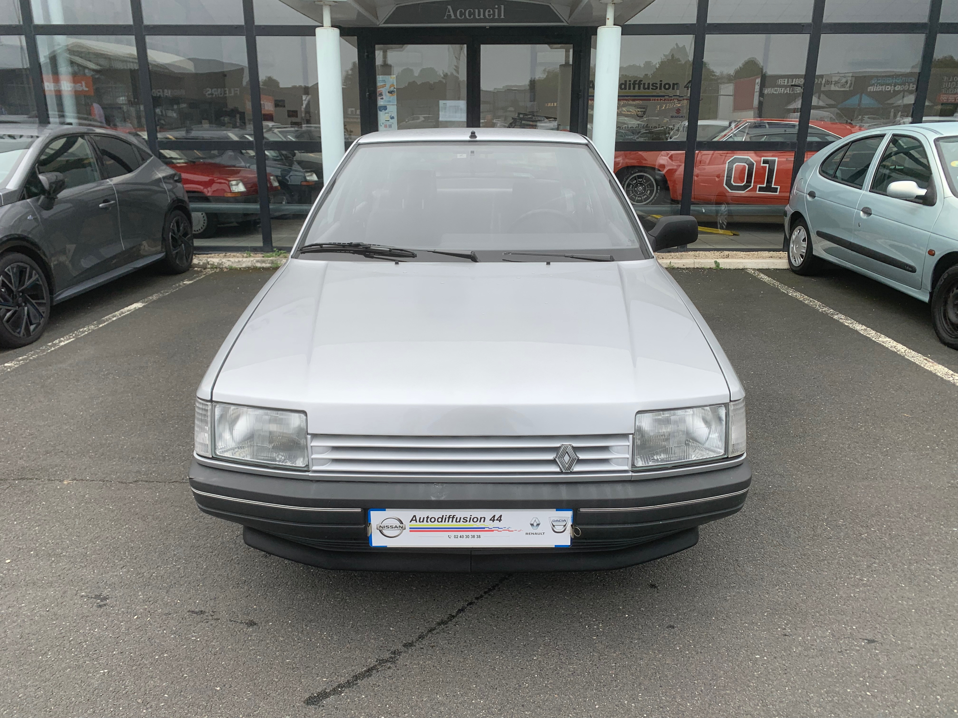 RENAULT 21
