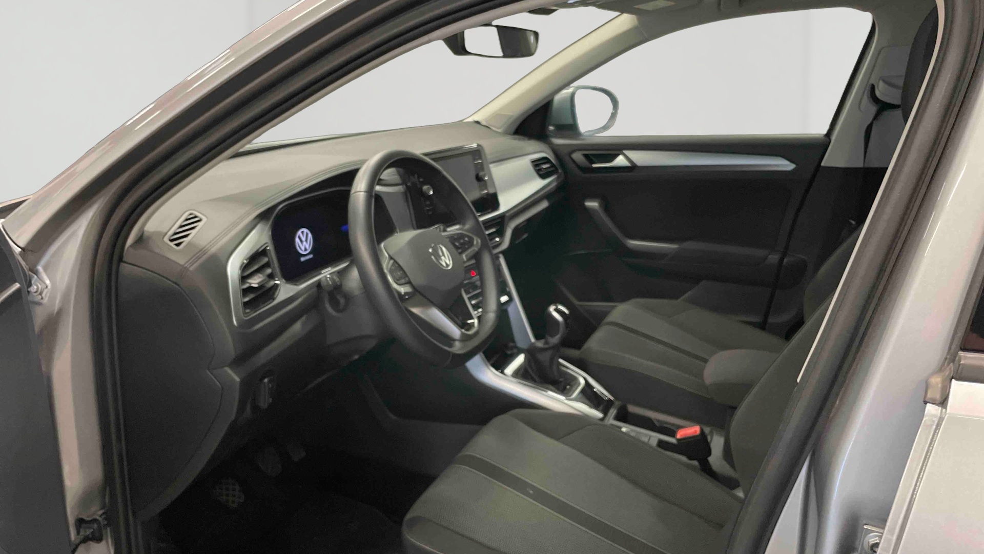 Photo 10 du véhicule VOLKSWAGEN T-ROC