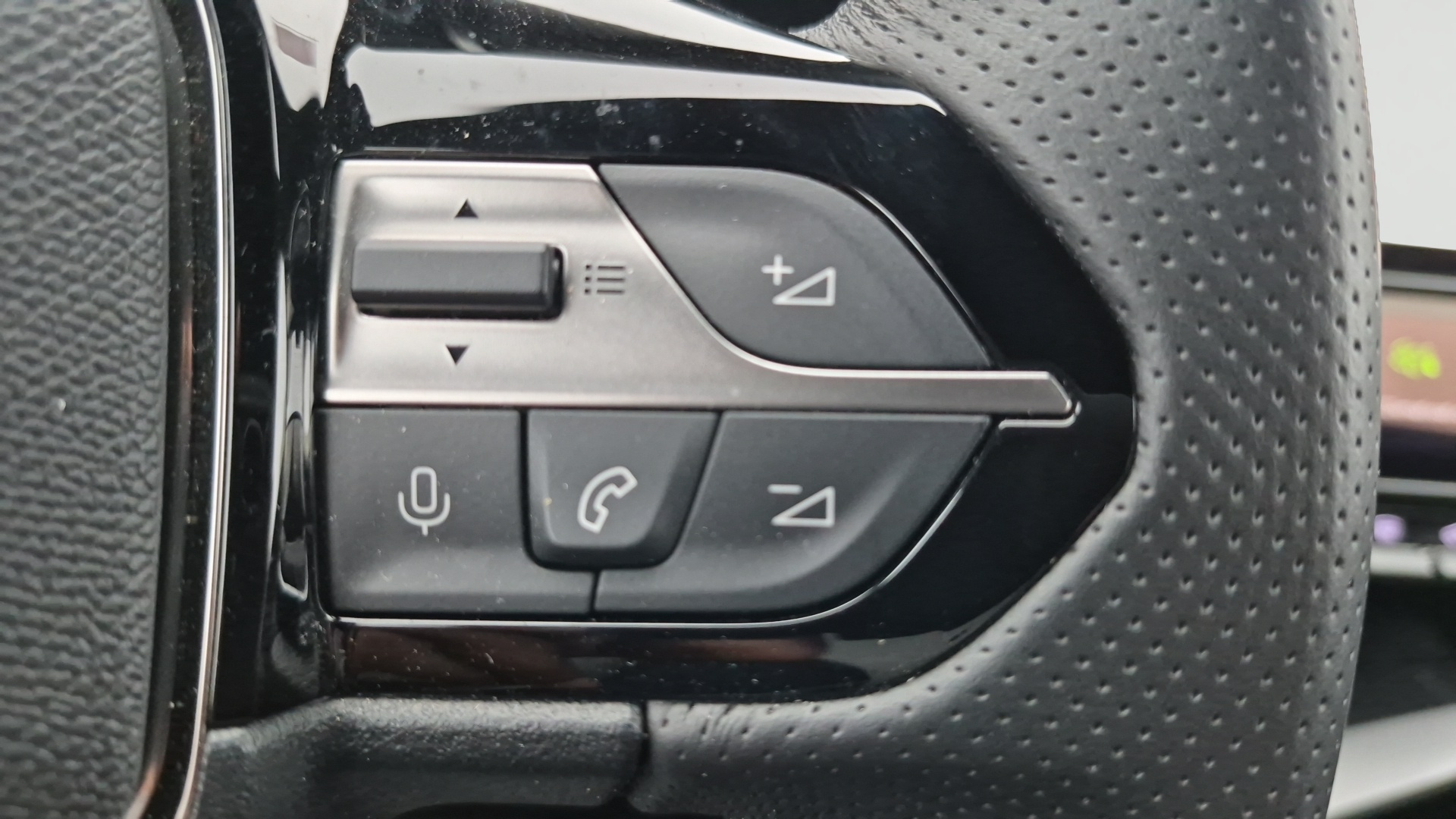 Photo 18 du véhicule PEUGEOT 308 SW