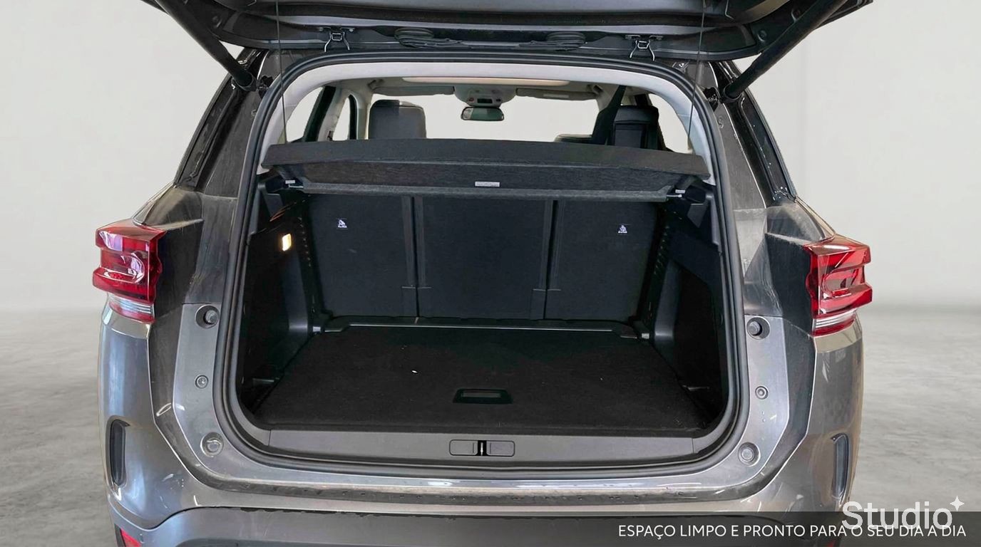 Photo 7 du véhicule CITROEN C5 AIRCROSS