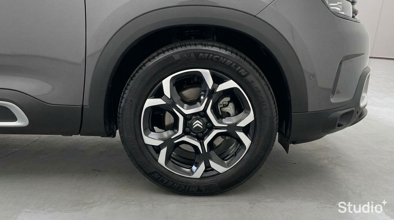 Photo 19 du véhicule CITROEN C5 AIRCROSS