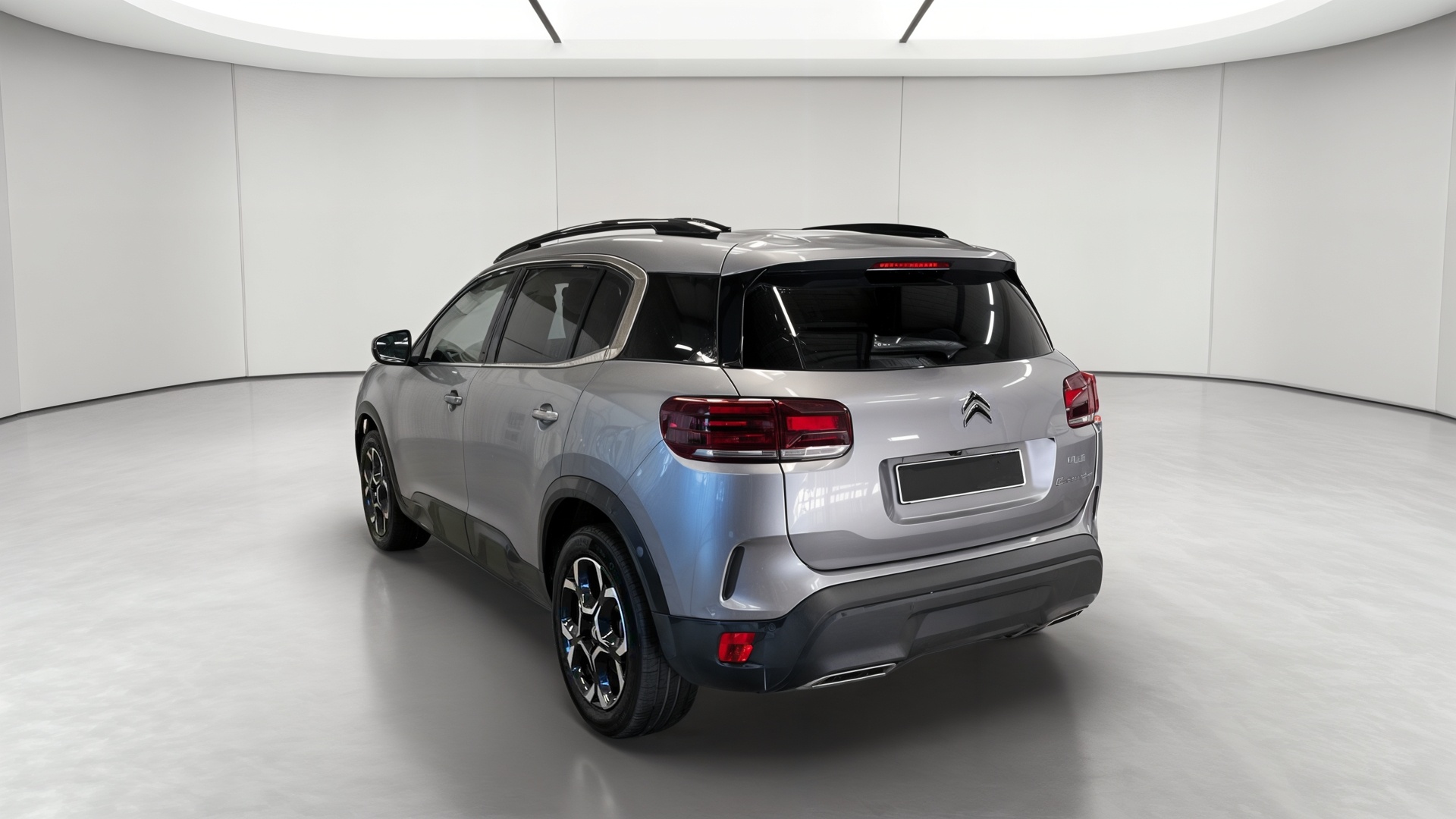 Photo 4 du véhicule CITROEN C5 AIRCROSS