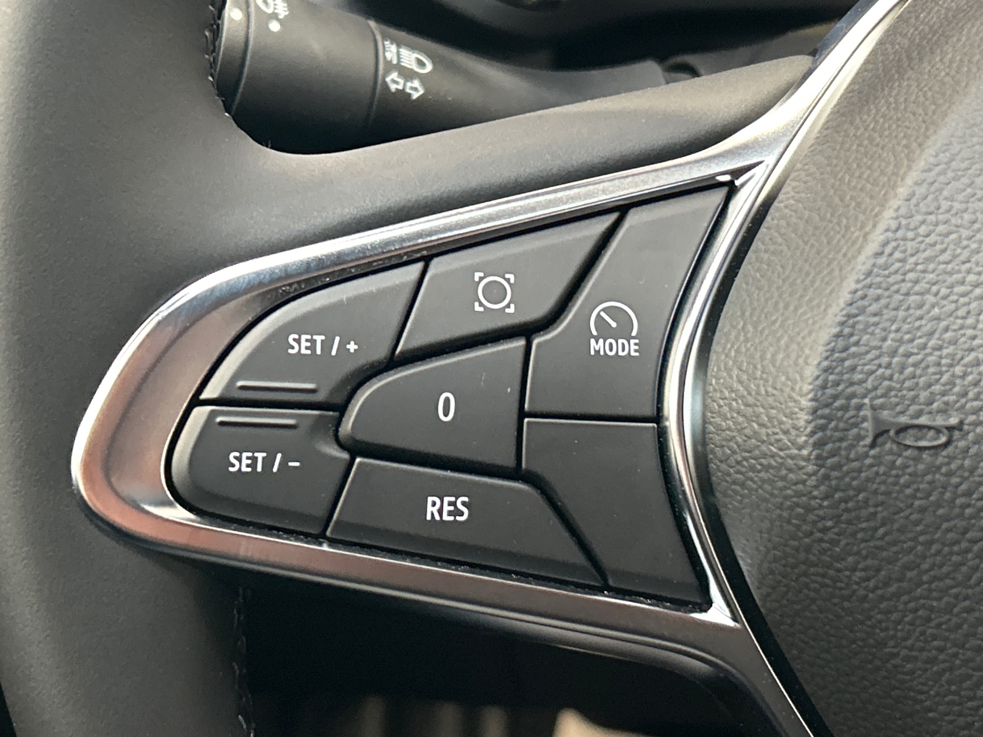 Photo 23 du véhicule RENAULT CAPTUR