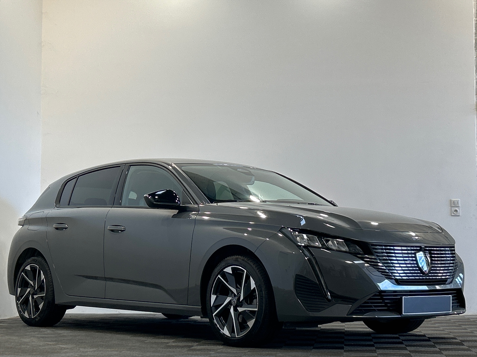 Photo 2 du véhicule PEUGEOT 308