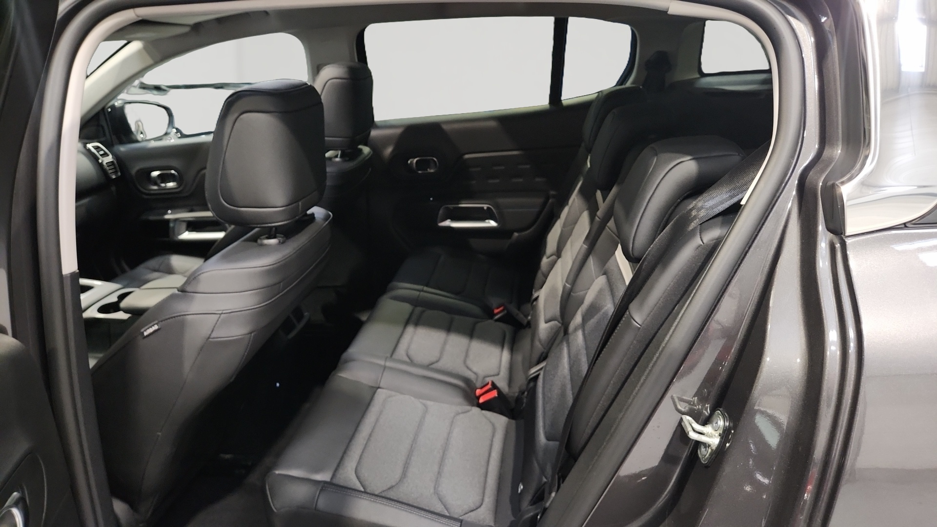 Photo 11 du véhicule CITROEN C5 AIRCROSS