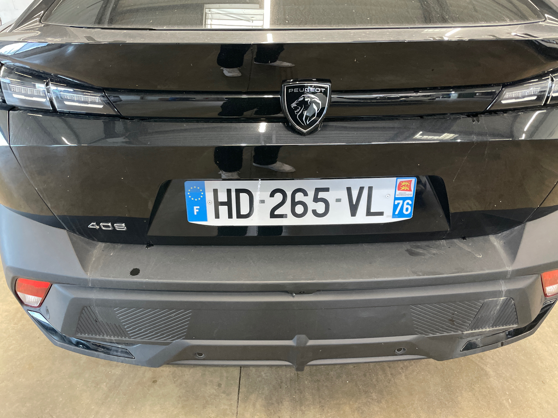Photo 33 du véhicule PEUGEOT 408