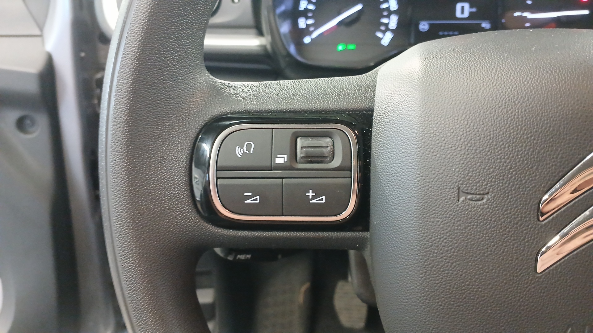 Photo 13 du véhicule CITROEN C3