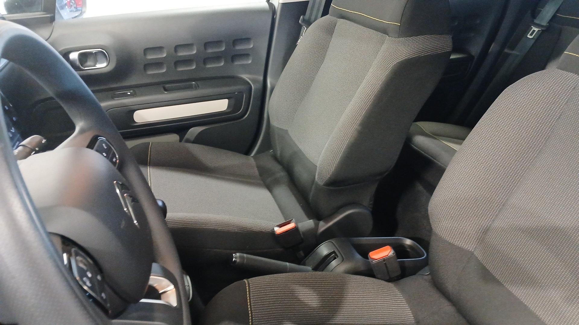 Photo 23 du véhicule CITROEN C3
