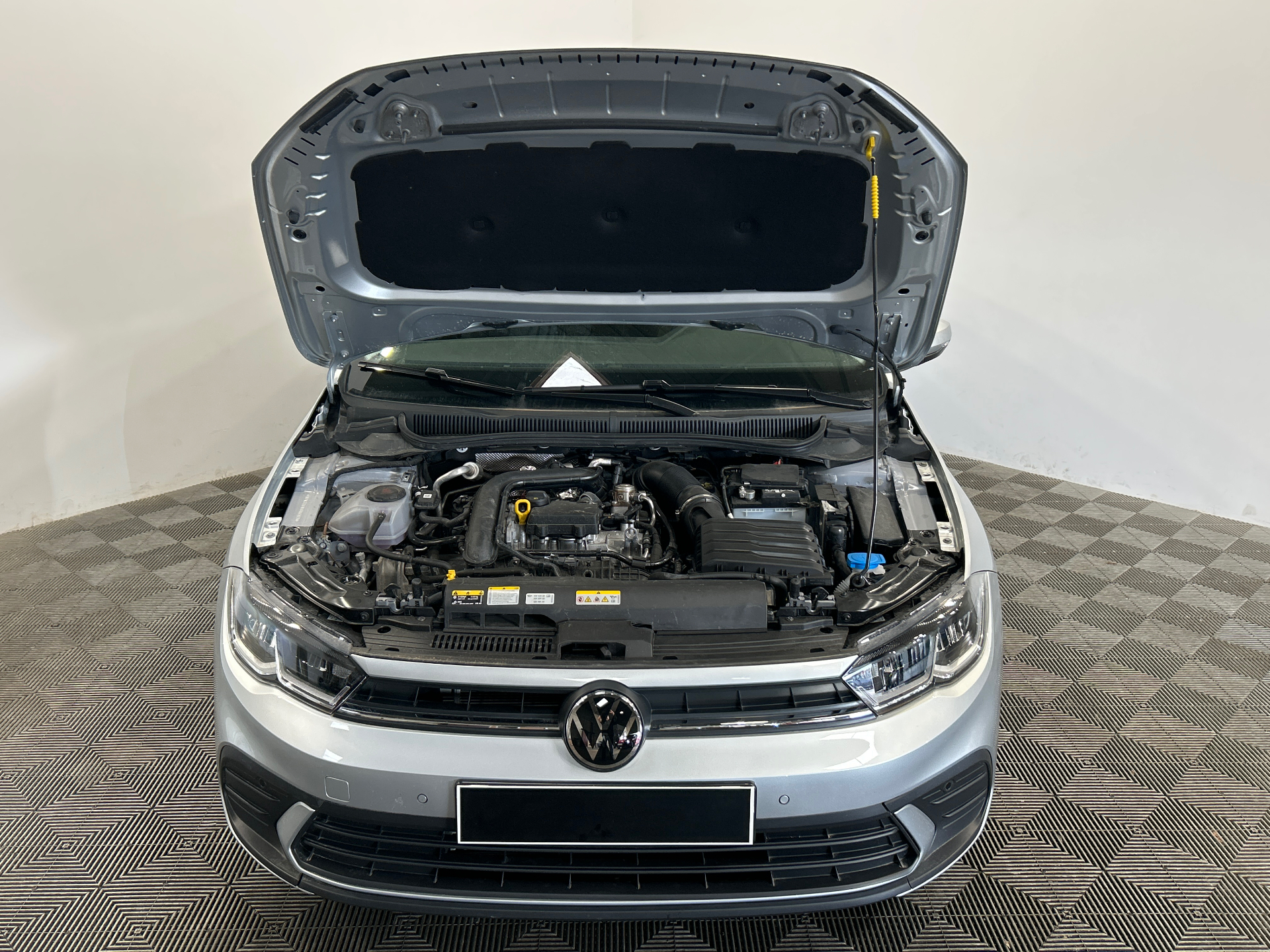 Photo 49 du véhicule VOLKSWAGEN POLO