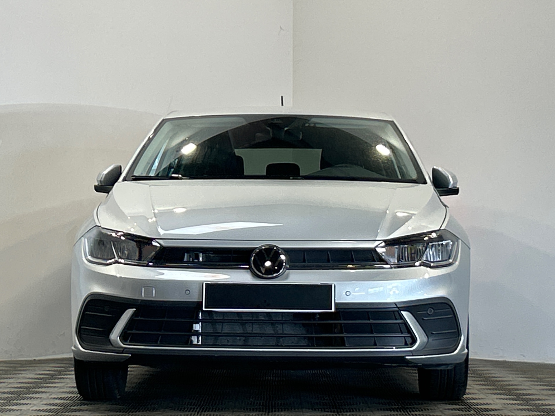 Photo 5 du véhicule VOLKSWAGEN POLO