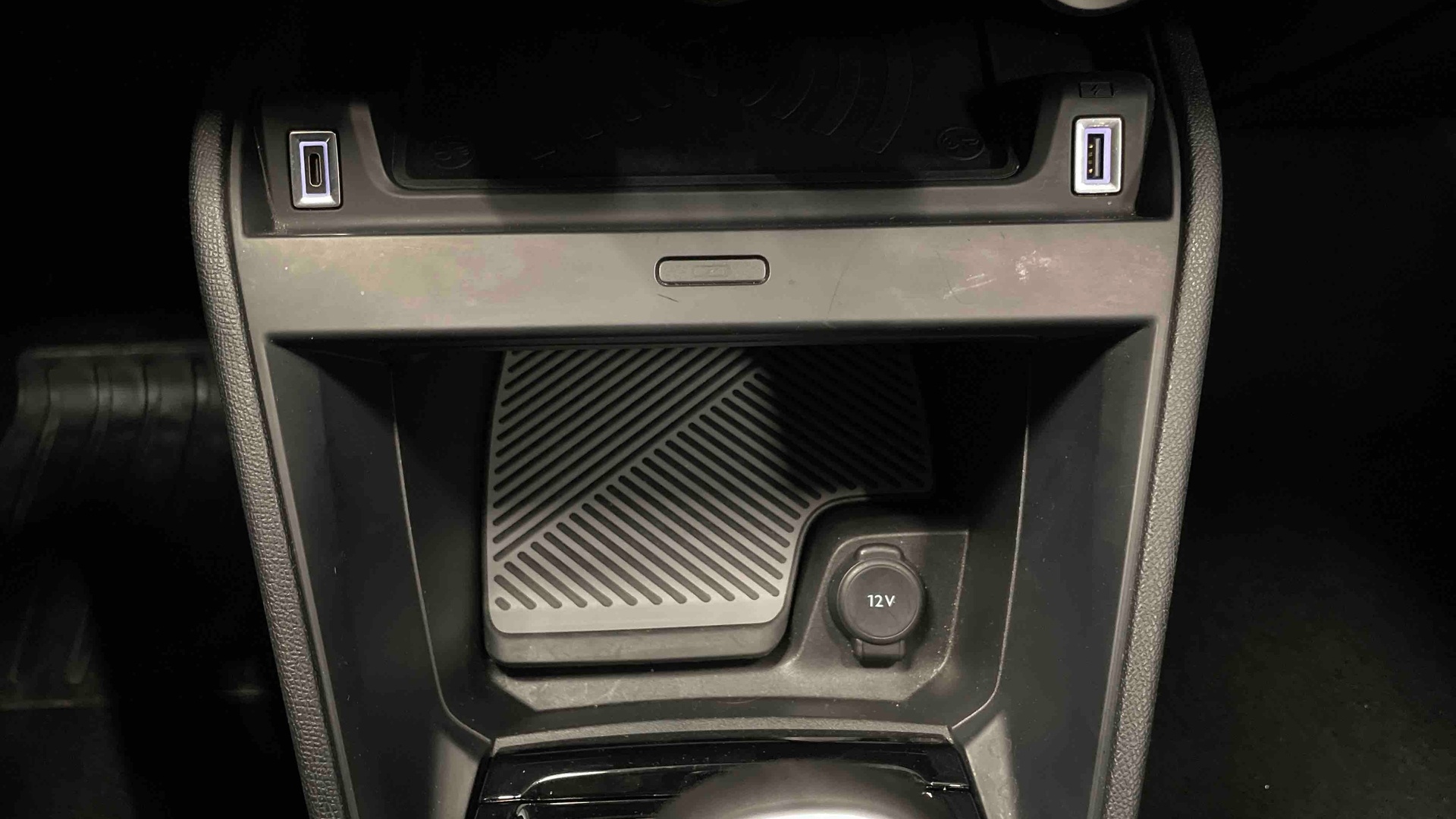 Photo 30 du véhicule CITROEN C4