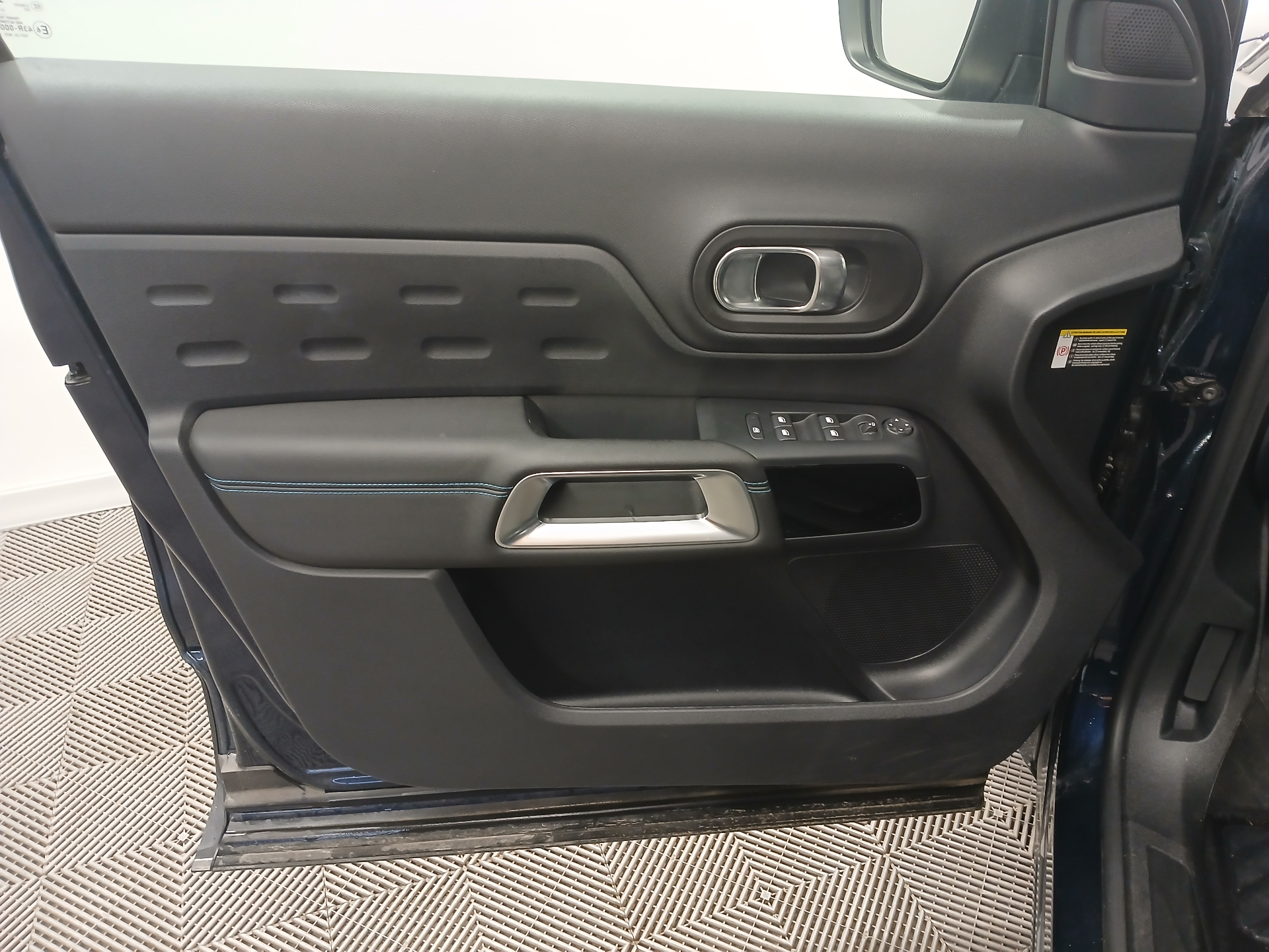 Photo 9 du véhicule CITROEN C5 AIRCROSS