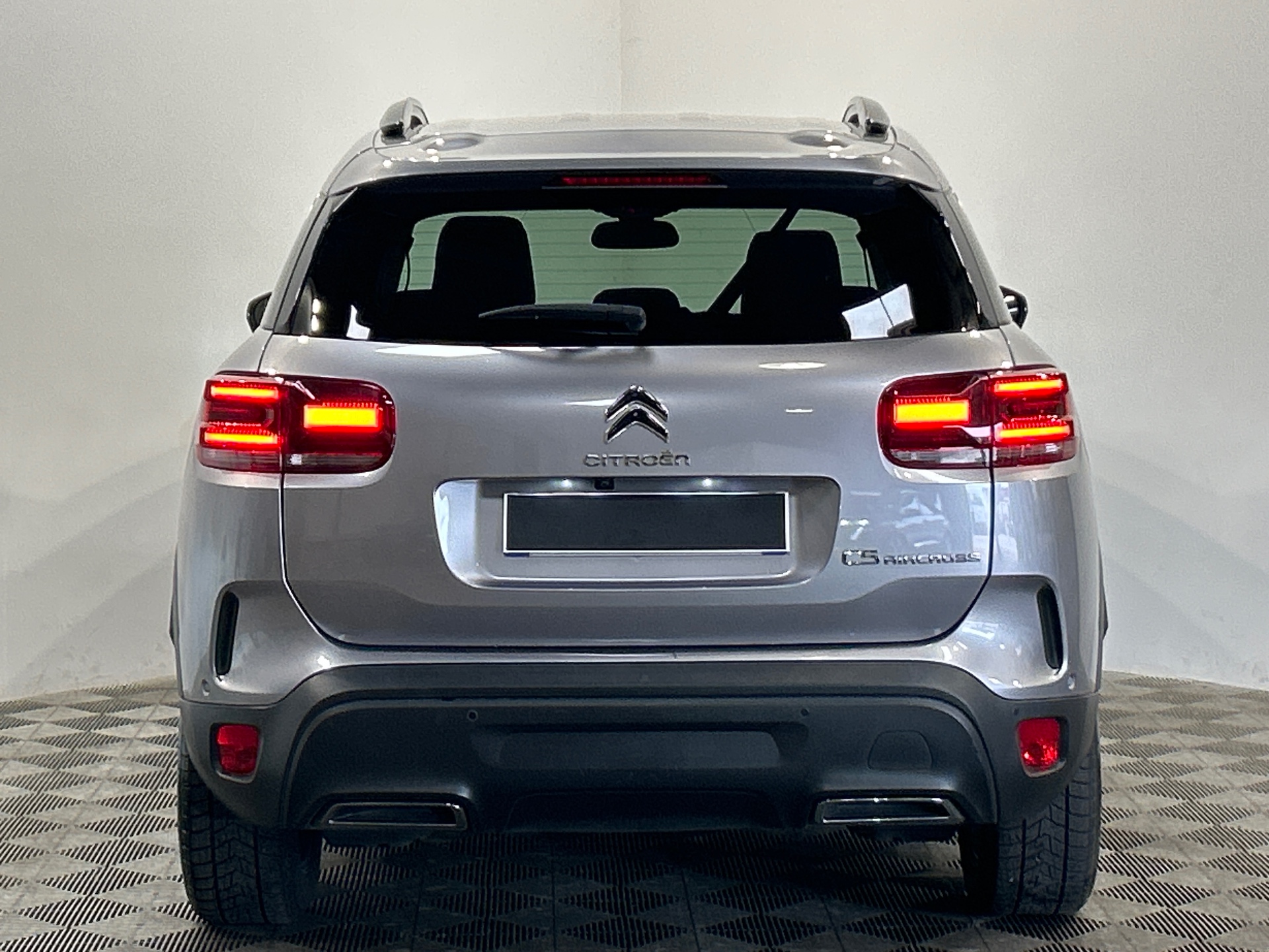 Photo 7 du véhicule CITROEN C5 AIRCROSS