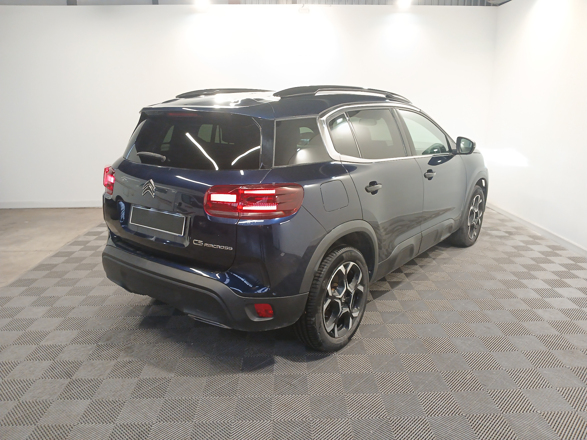 Photo 2 du véhicule CITROEN C5 AIRCROSS