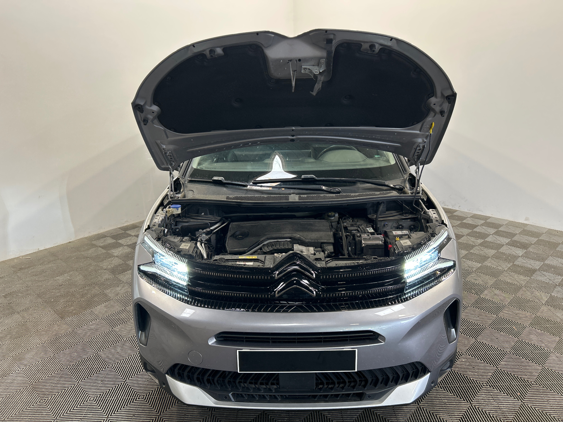 Photo 49 du véhicule CITROEN C5 AIRCROSS