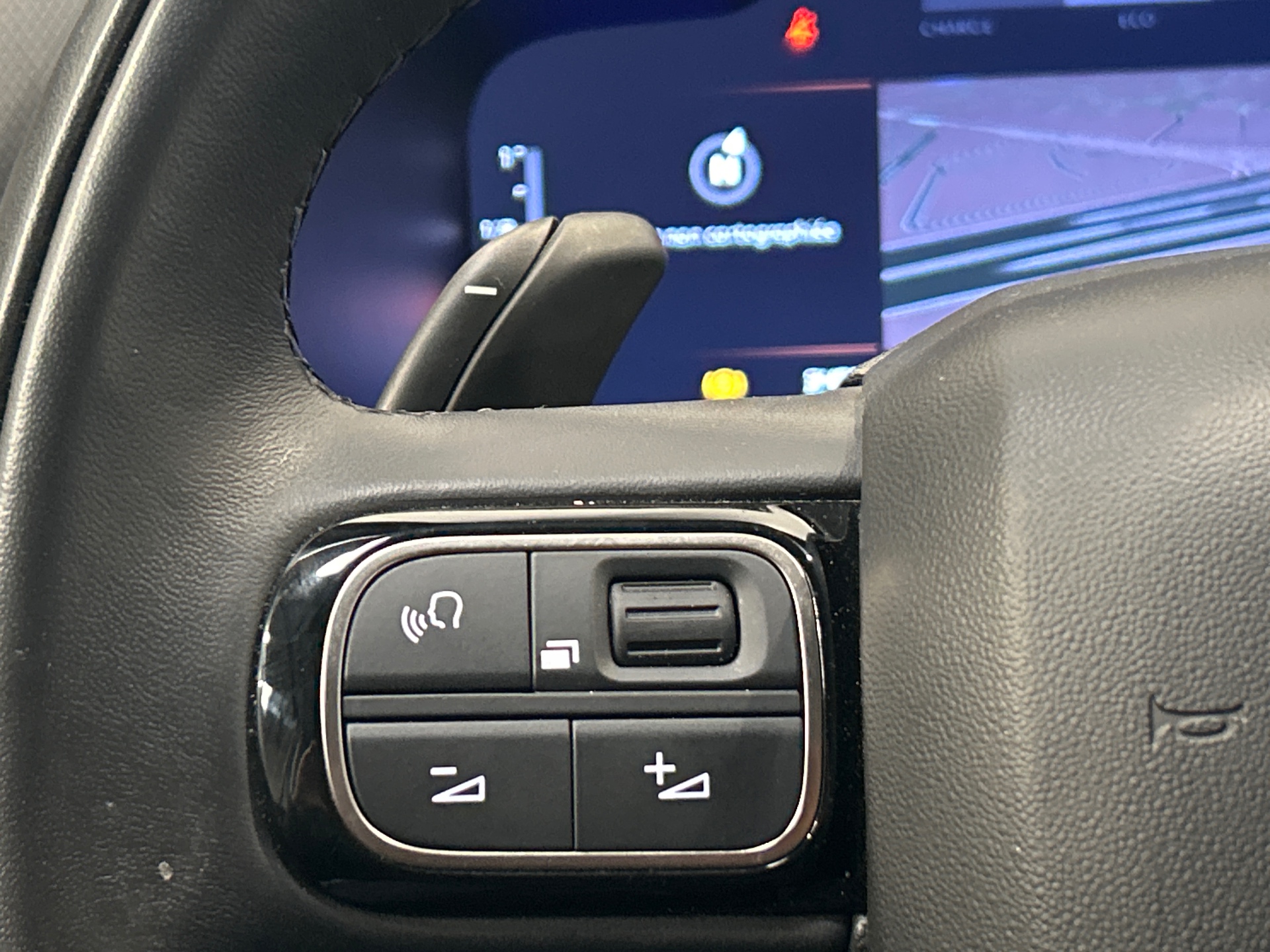 Photo 24 du véhicule CITROEN C5 AIRCROSS