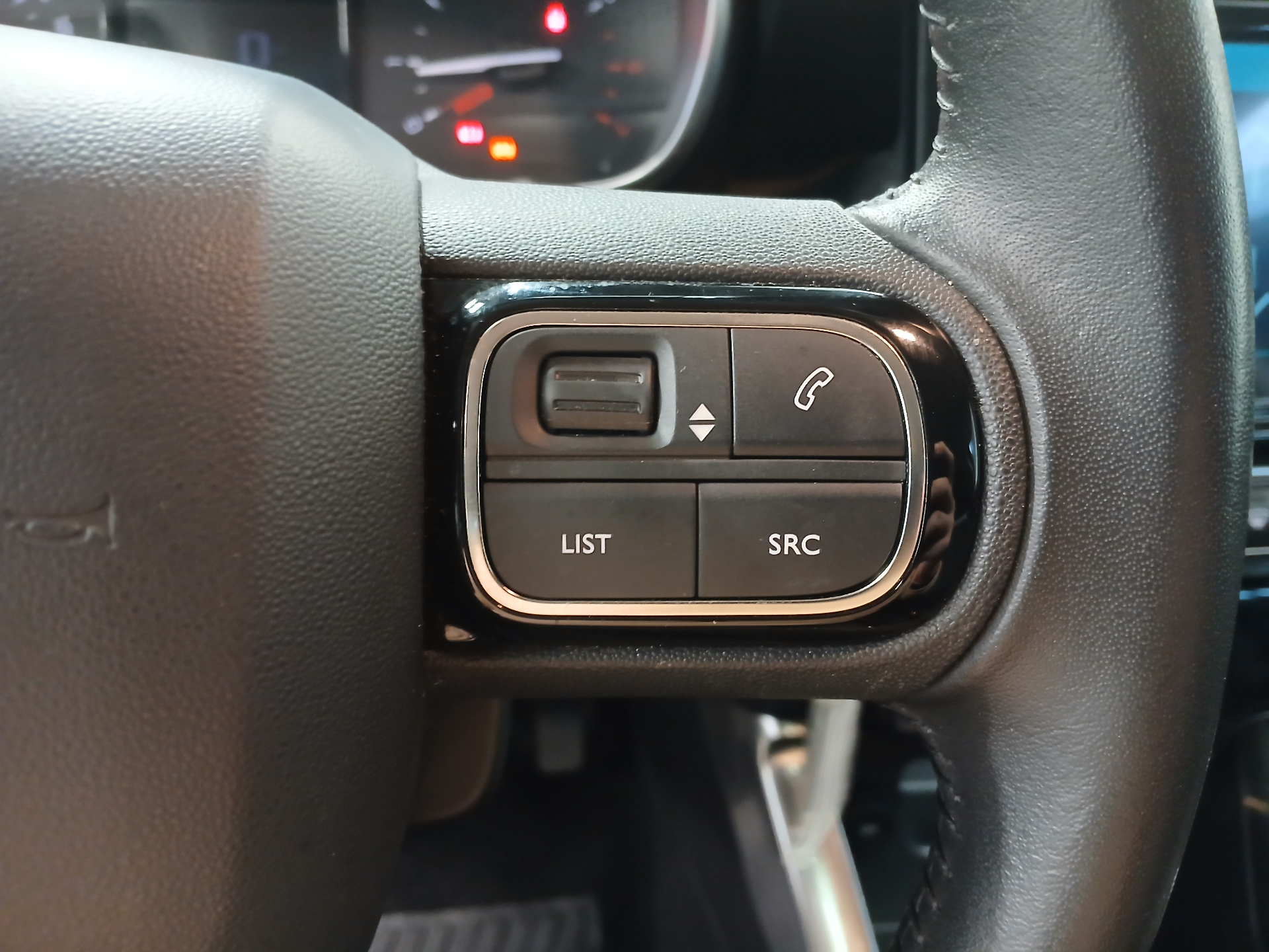 Photo 11 du véhicule CITROEN C3 AIRCROSS