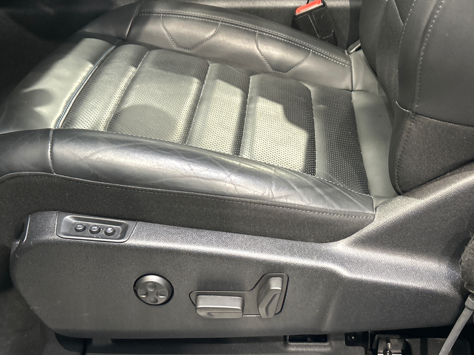 Photo 33 du véhicule CITROEN C5 AIRCROSS