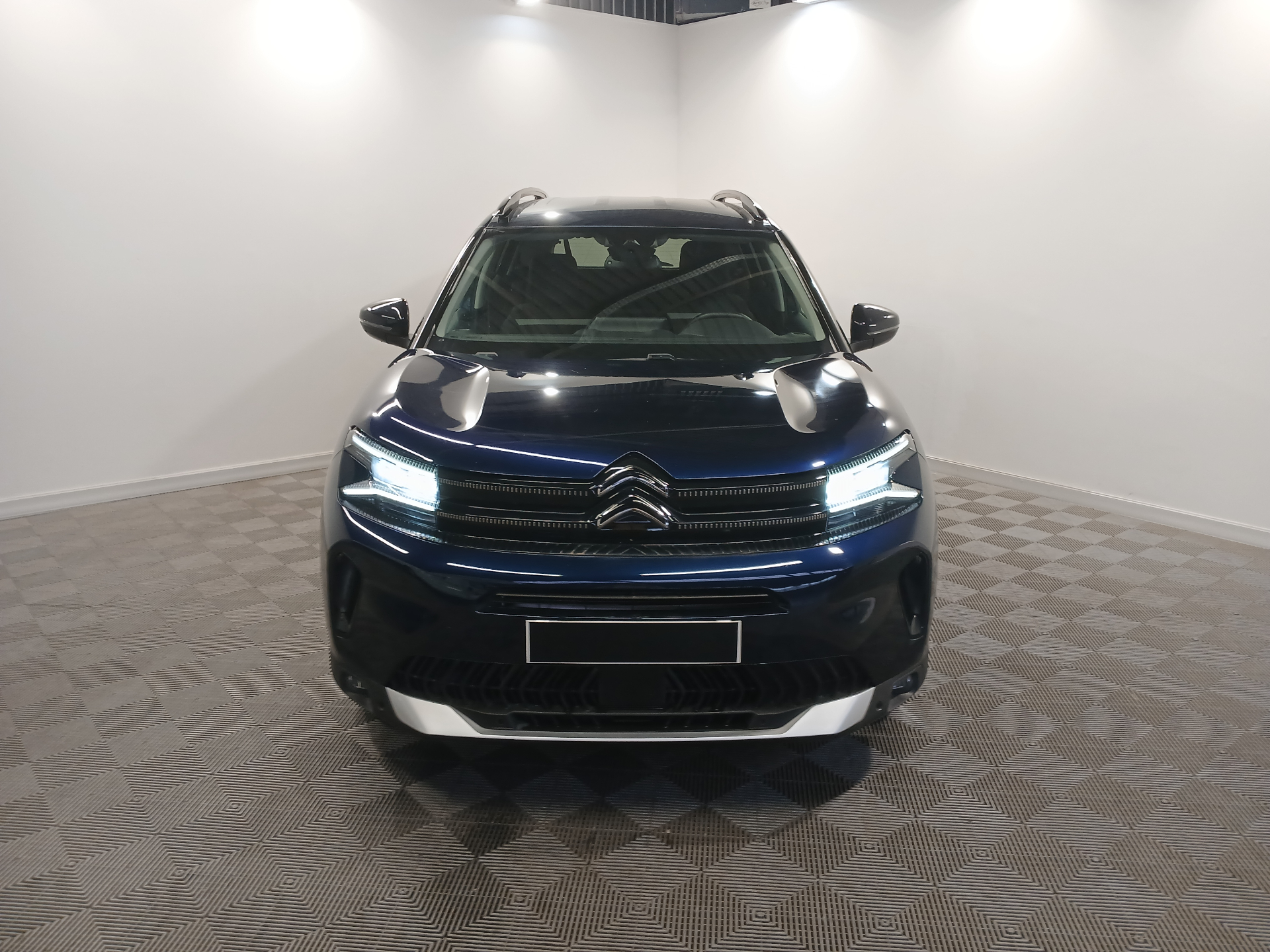Photo 4 du véhicule CITROEN C5 AIRCROSS