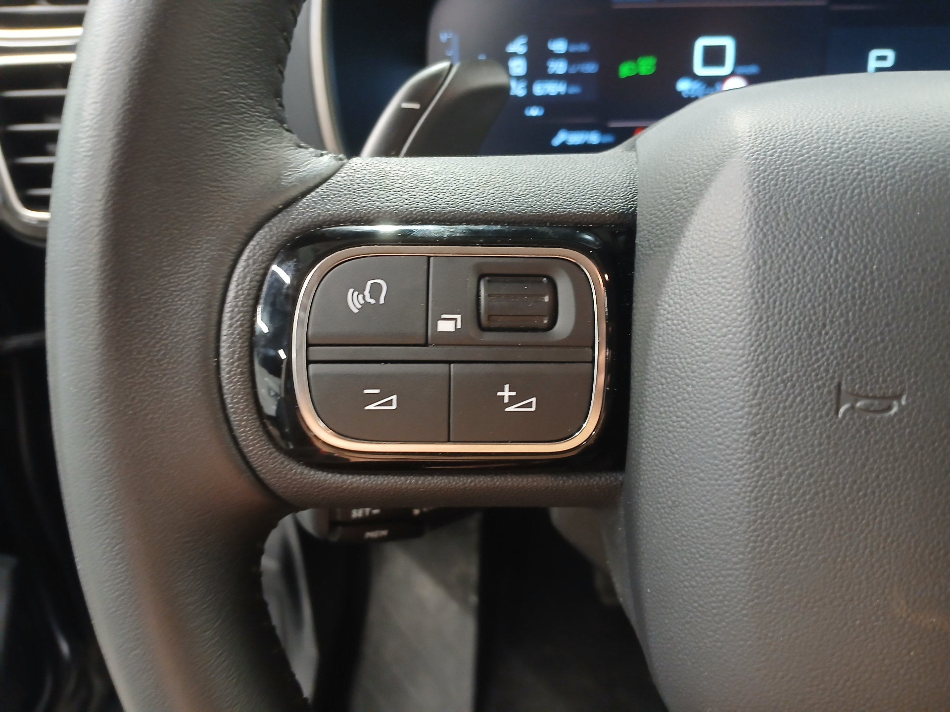 Photo 11 du véhicule CITROEN C5 AIRCROSS