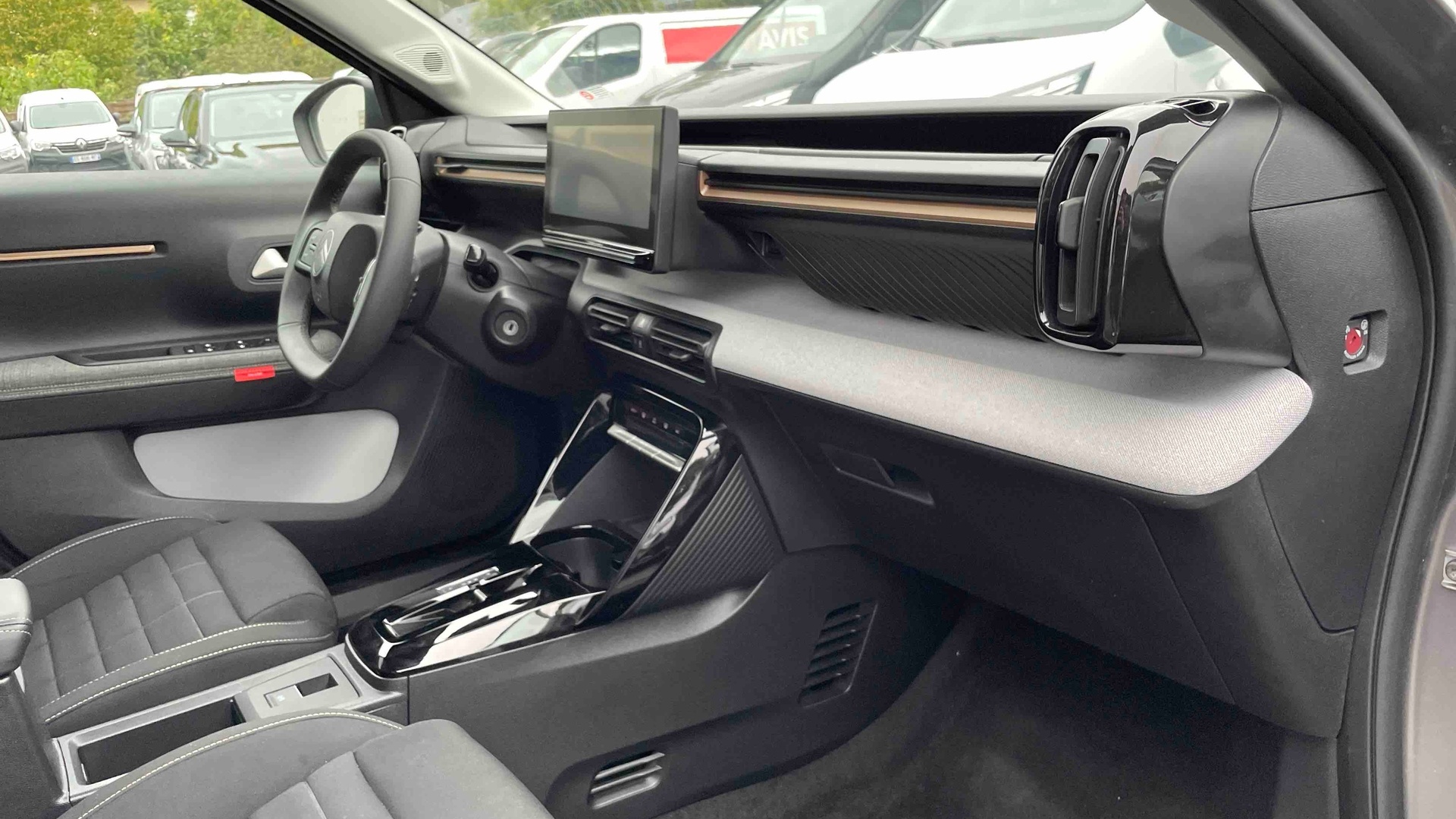 Photo 12 du véhicule CITROEN C3 AIRCROSS