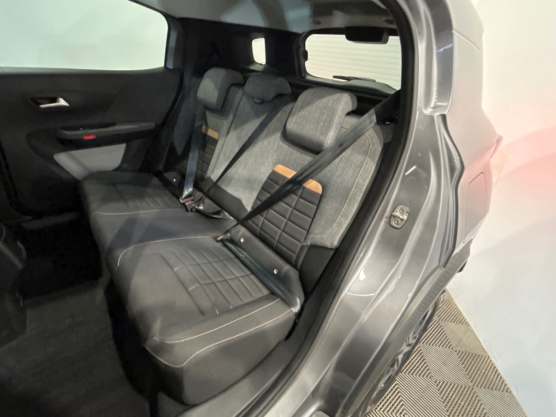 Photo 10 du véhicule CITROEN C3 AIRCROSS