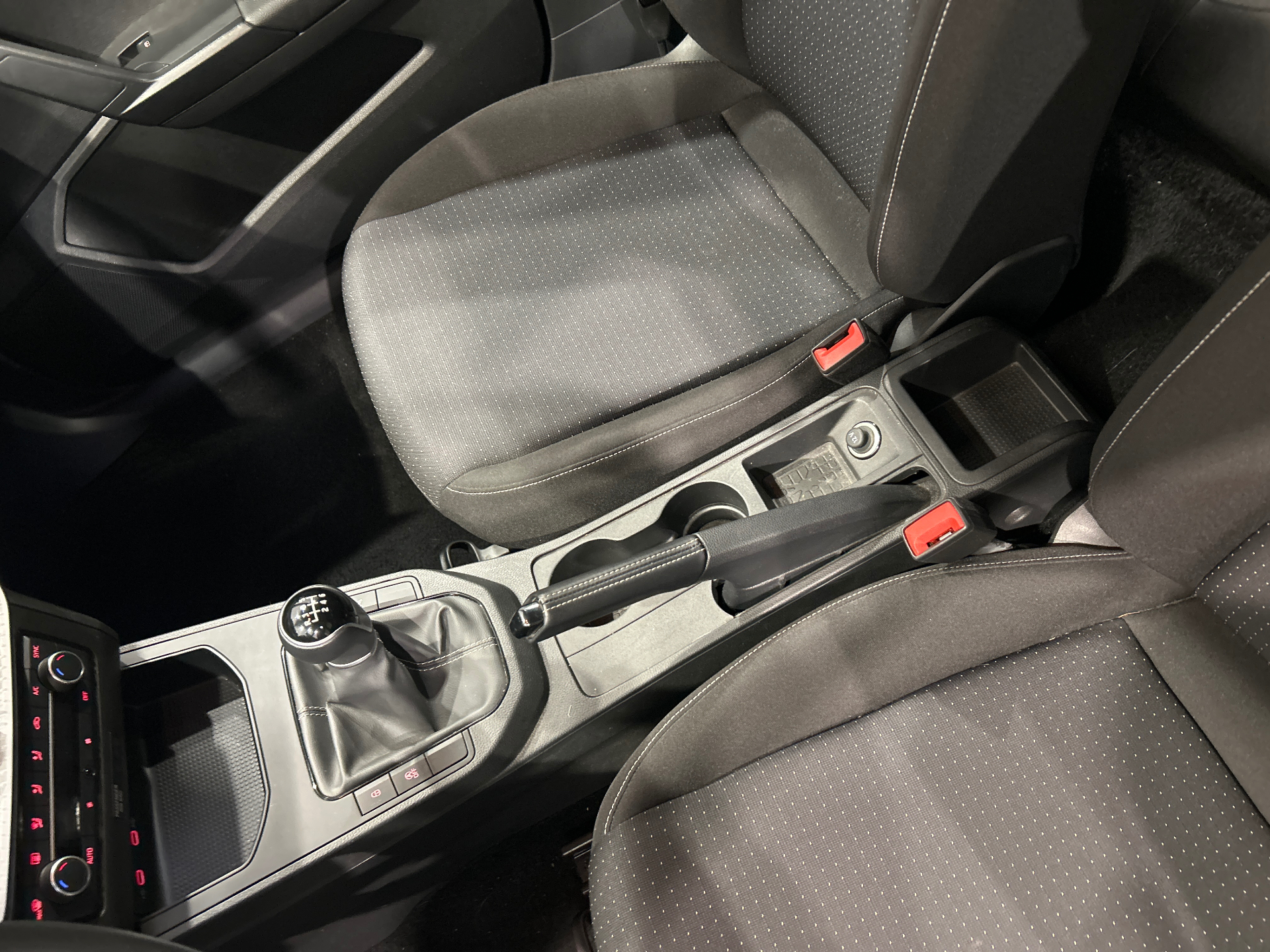 Photo 18 du véhicule SEAT IBIZA
