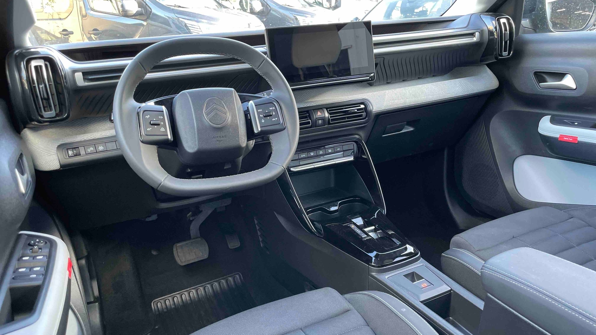 Photo 13 du véhicule CITROEN C3 AIRCROSS