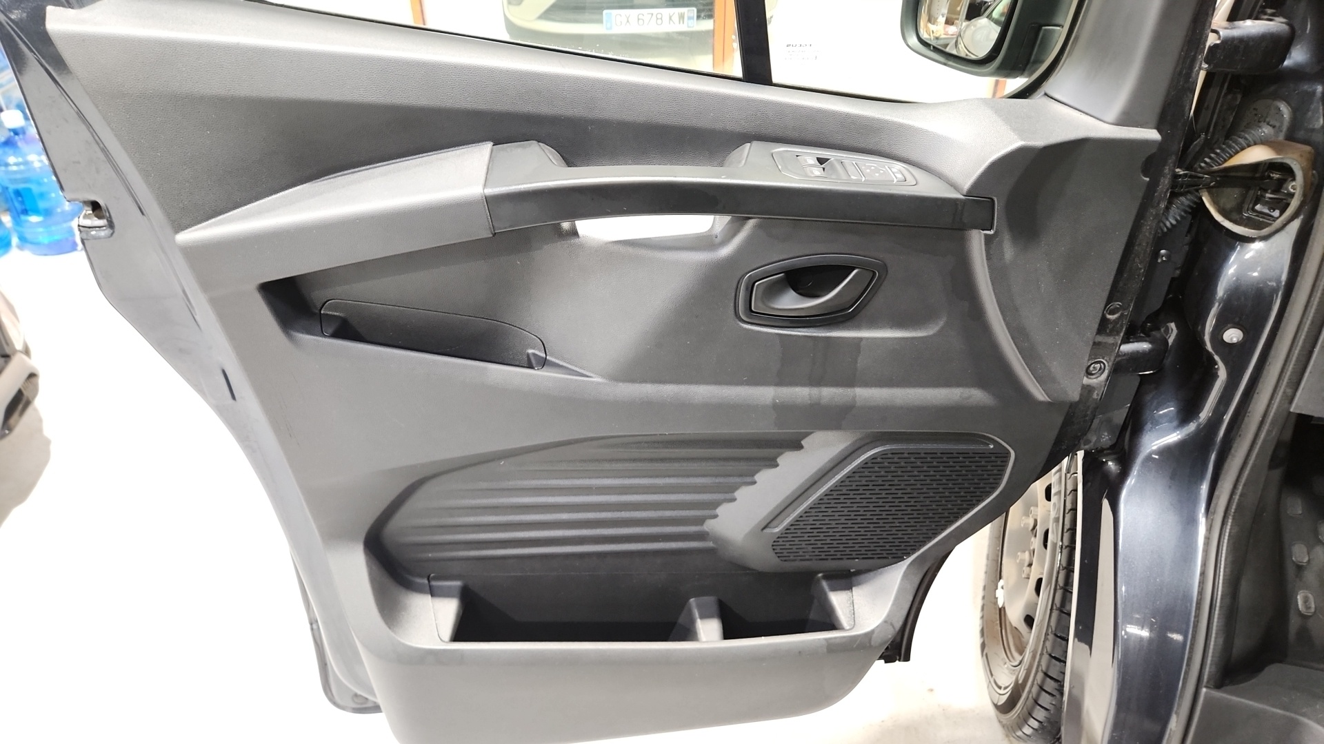 Photo 27 du véhicule RENAULT TRAFIC MINIBUS AUTO
