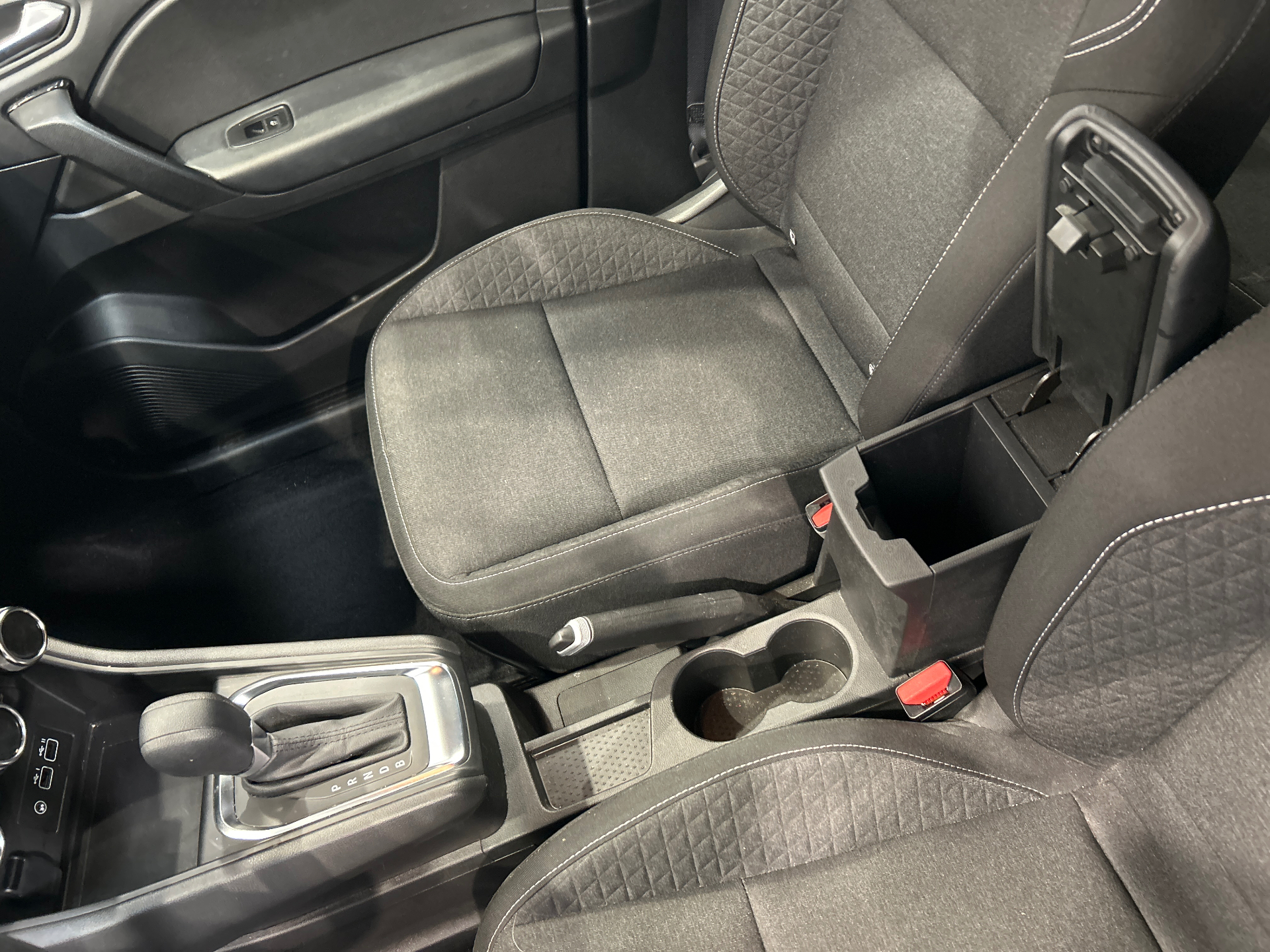 Photo 18 du véhicule RENAULT CAPTUR