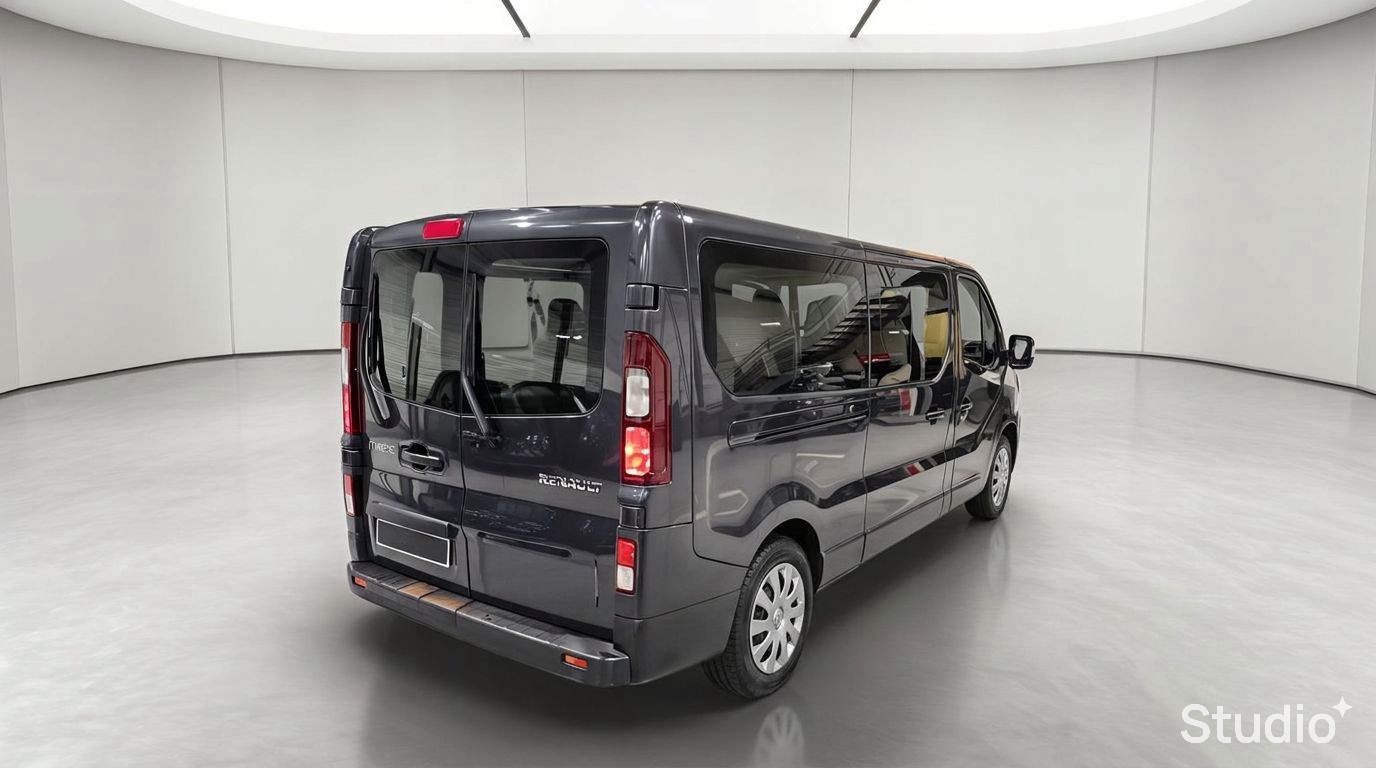 Photo 6 du véhicule RENAULT TRAFIC MINIBUS AUTO