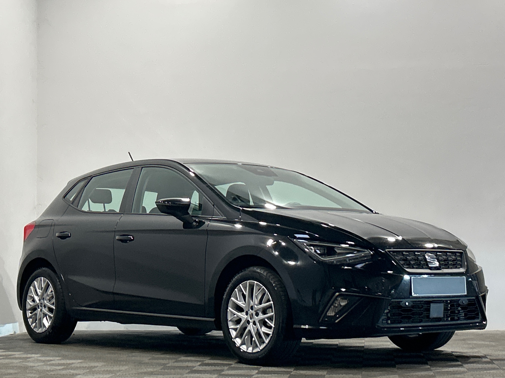 Photo 2 du véhicule SEAT IBIZA