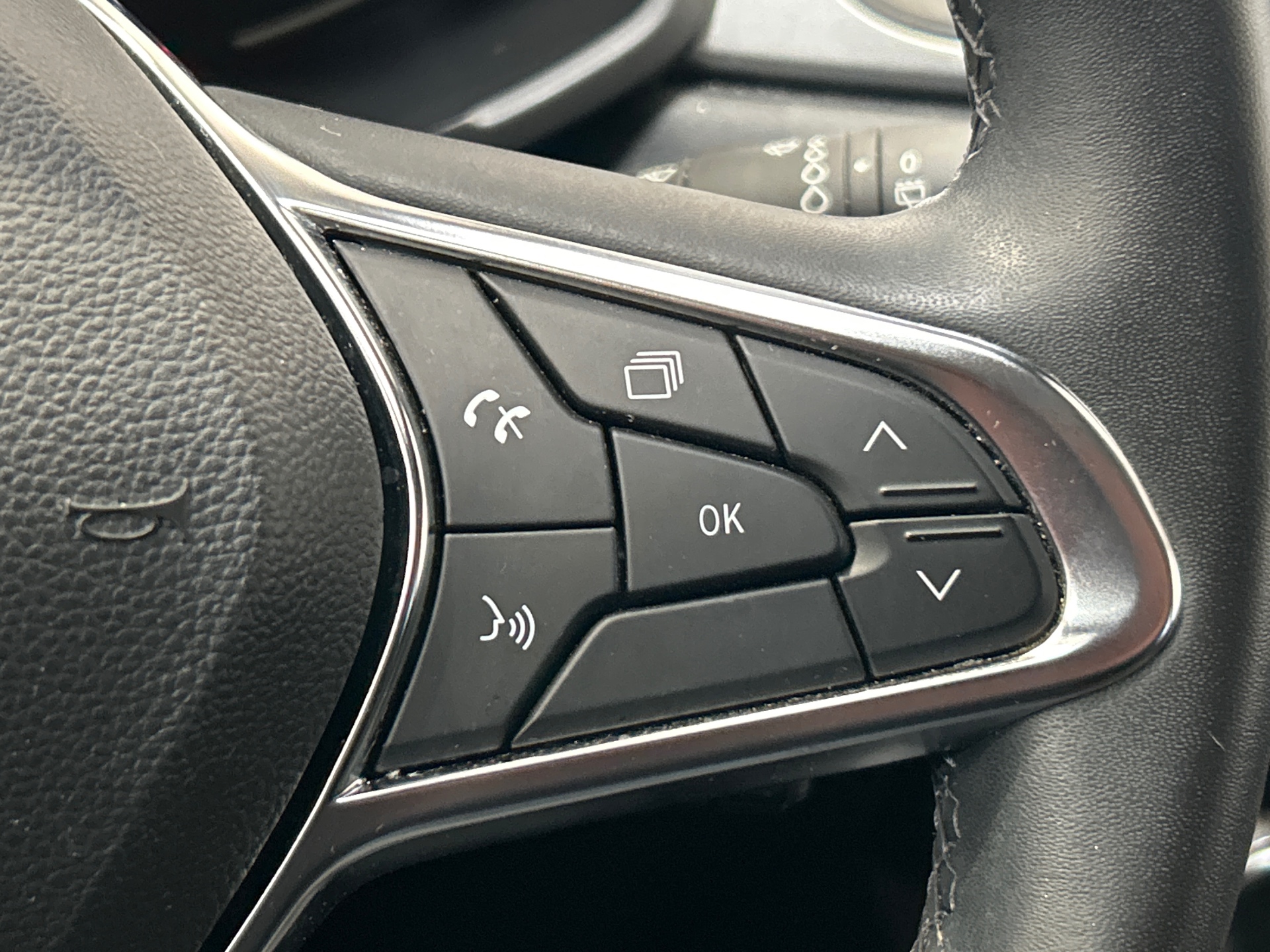 Photo 24 du véhicule RENAULT CAPTUR