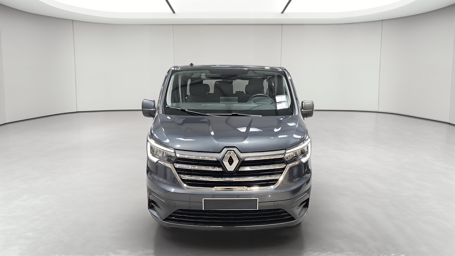 Photo 2 du véhicule RENAULT TRAFIC MINIBUS AUTO