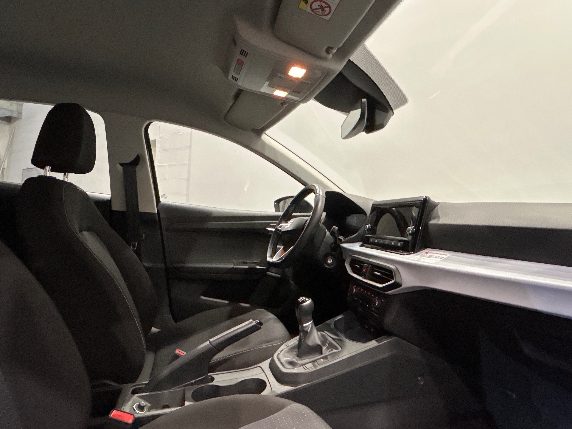 Photo 19 du véhicule SEAT IBIZA
