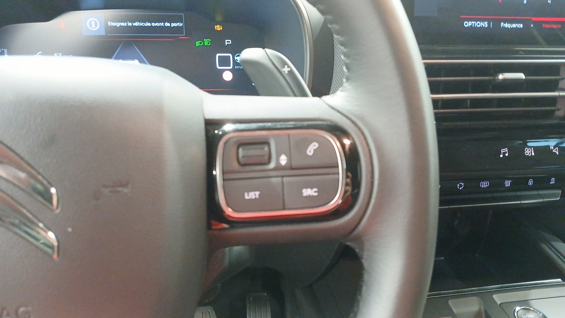 Photo 13 du véhicule CITROEN C5 AIRCROSS