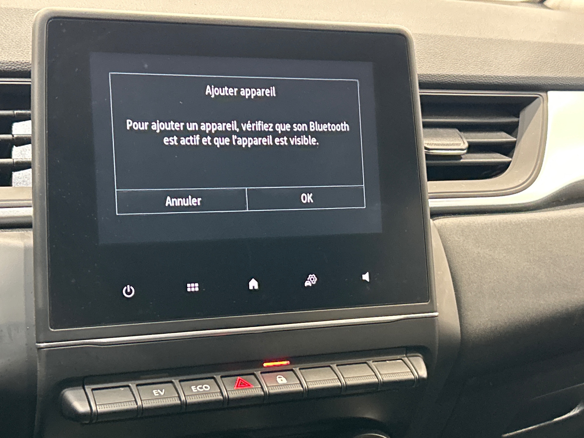 Photo 15 du véhicule RENAULT CAPTUR