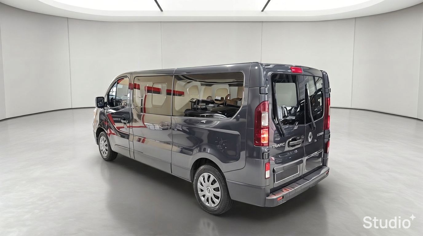 Photo 4 du véhicule RENAULT TRAFIC MINIBUS AUTO